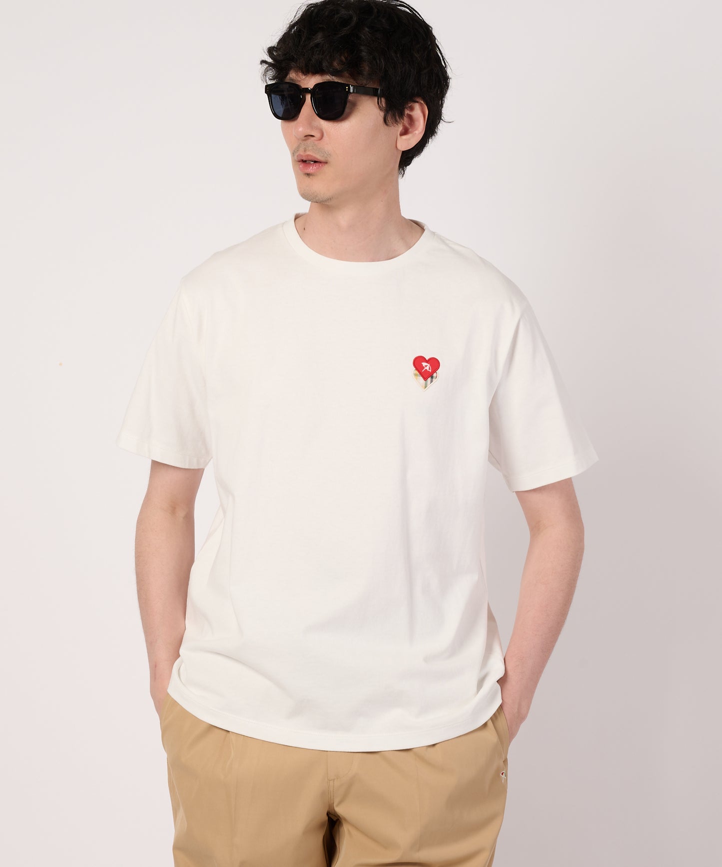 ハートモチーフ シェア Tシャツ
