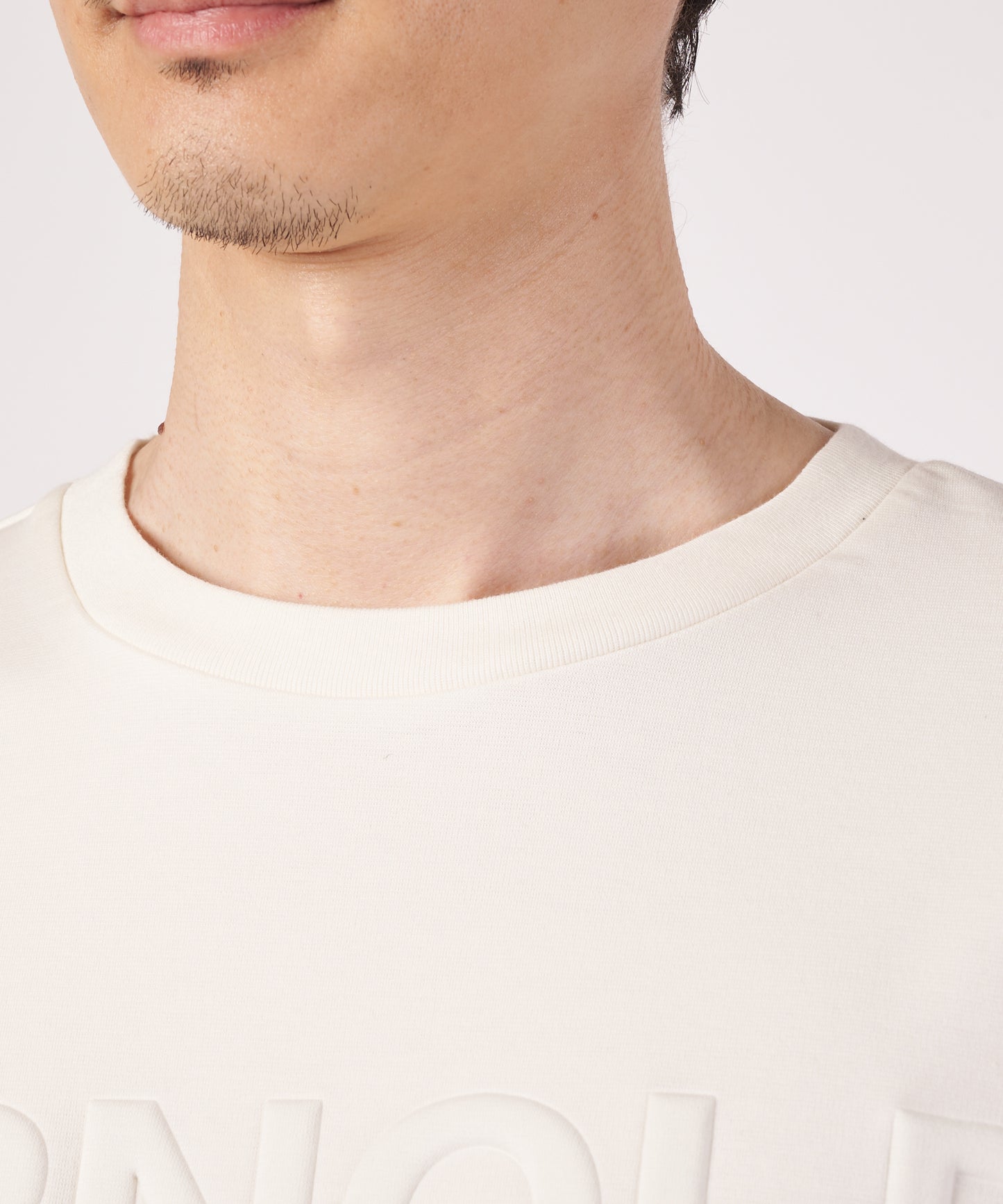 AIR FLEX シェア エンボスロゴ Tシャツ