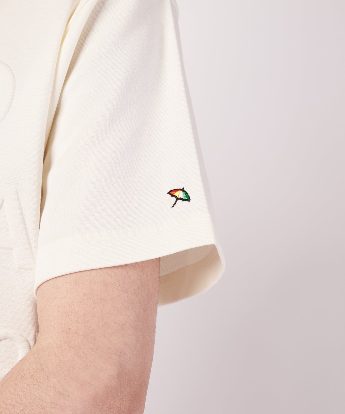 AIR FLEX シェア エンボスロゴ Tシャツ