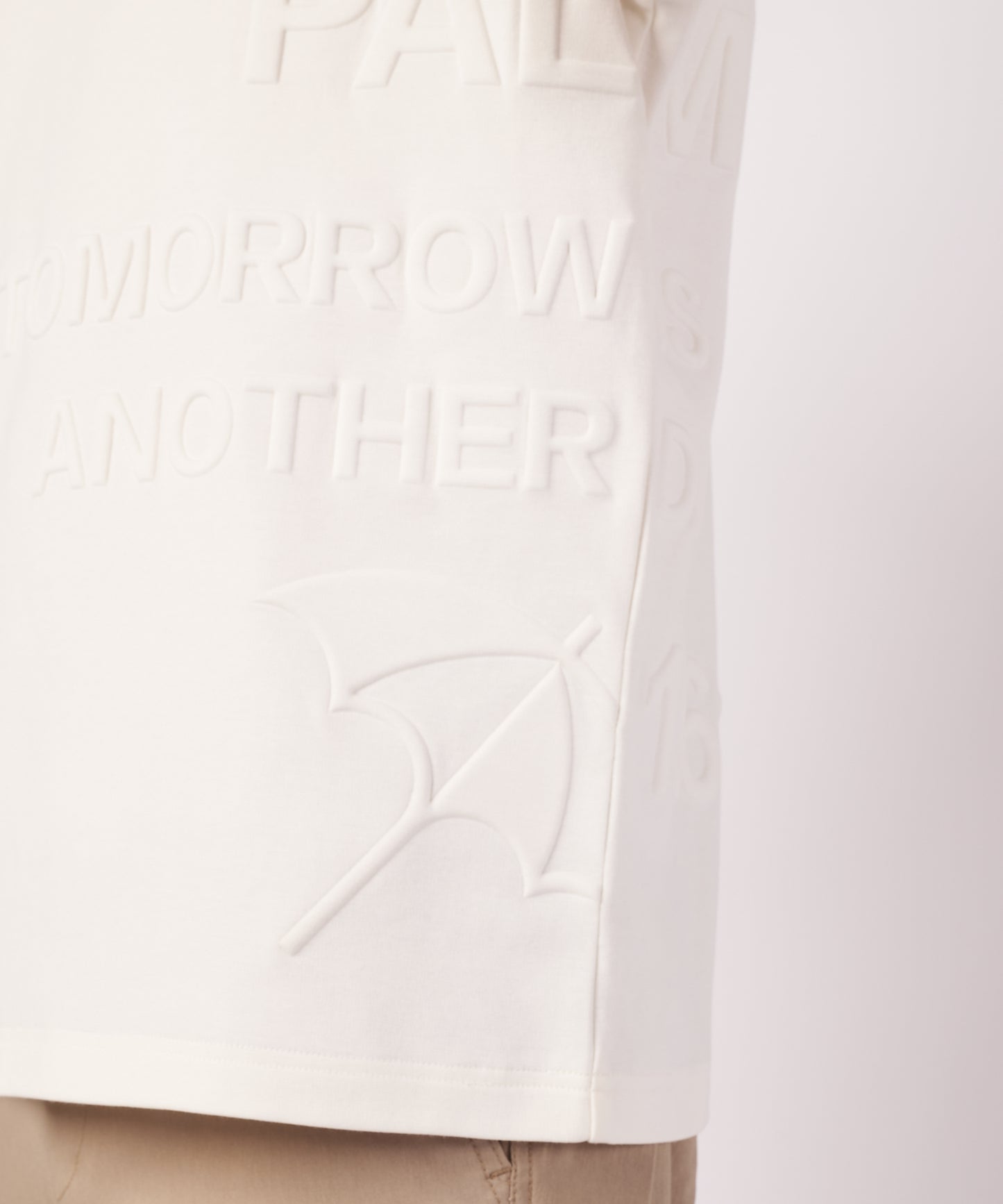 AIR FLEX シェア エンボスロゴ Tシャツ