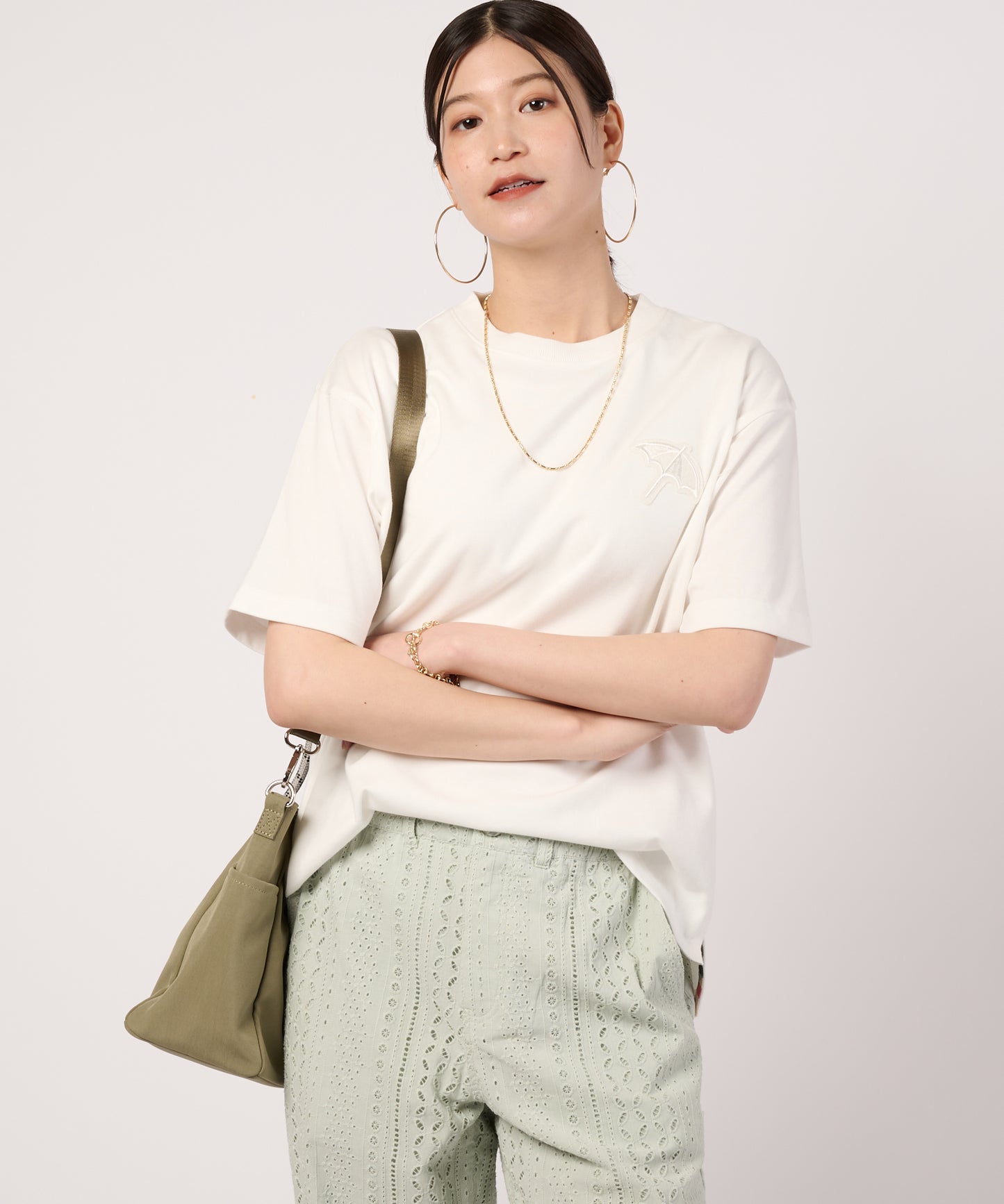 ライトダンボール　シェア　ビッグアンブレラTシャツ