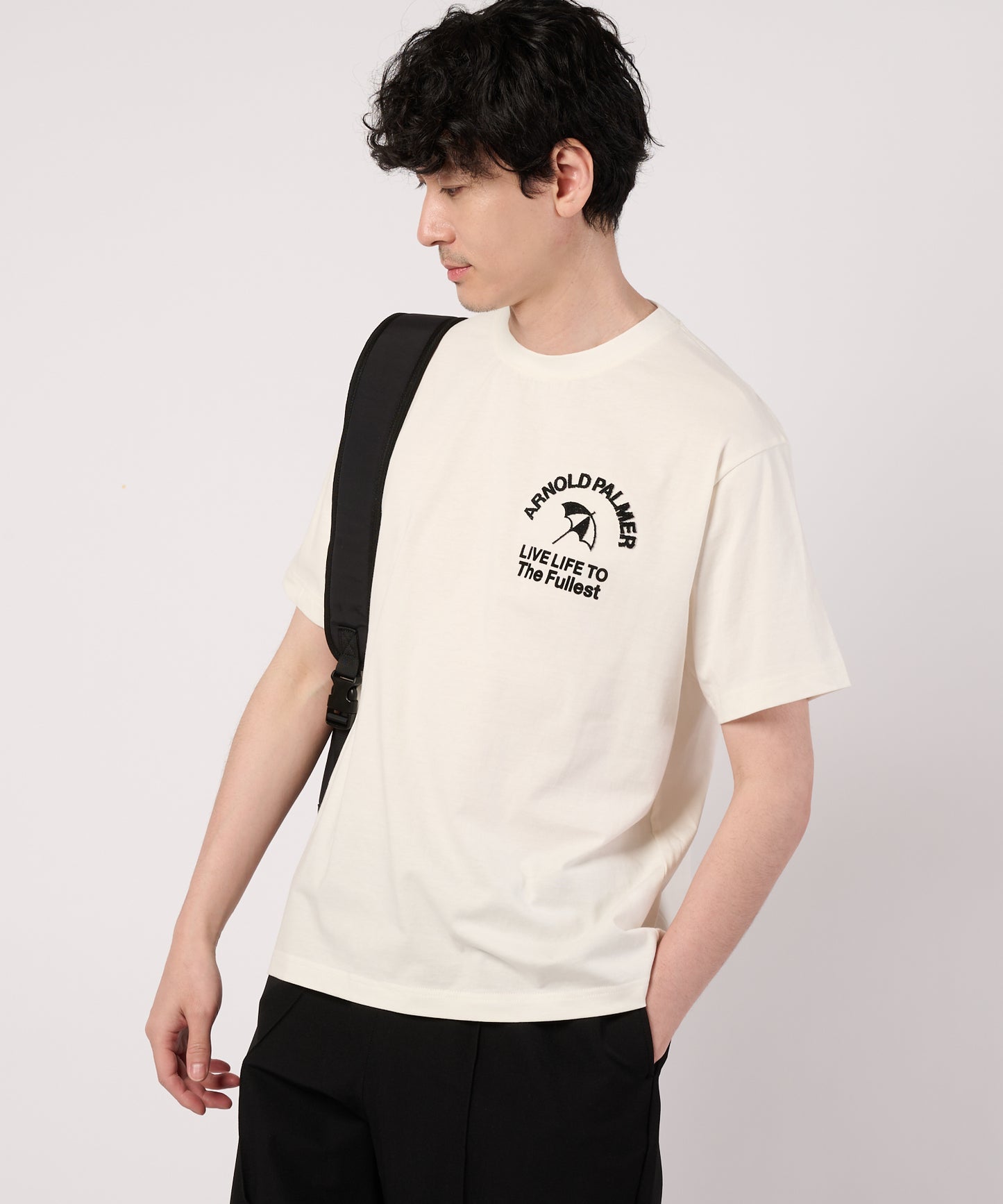 【汗ジミ防止】シェア　サガラ刺繍ロゴTシャツ