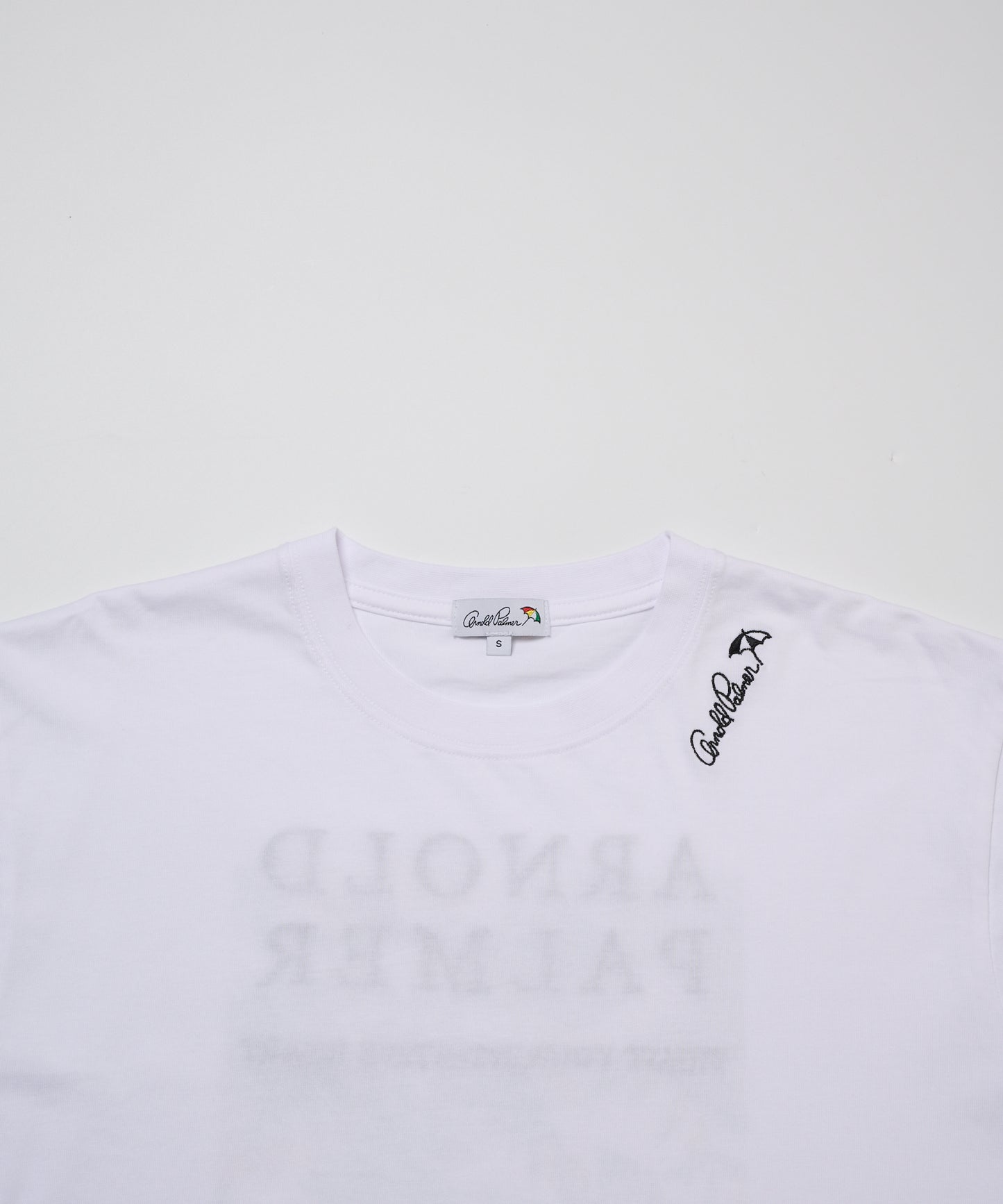シェア　リゾート柄ボックスロゴTシャツ