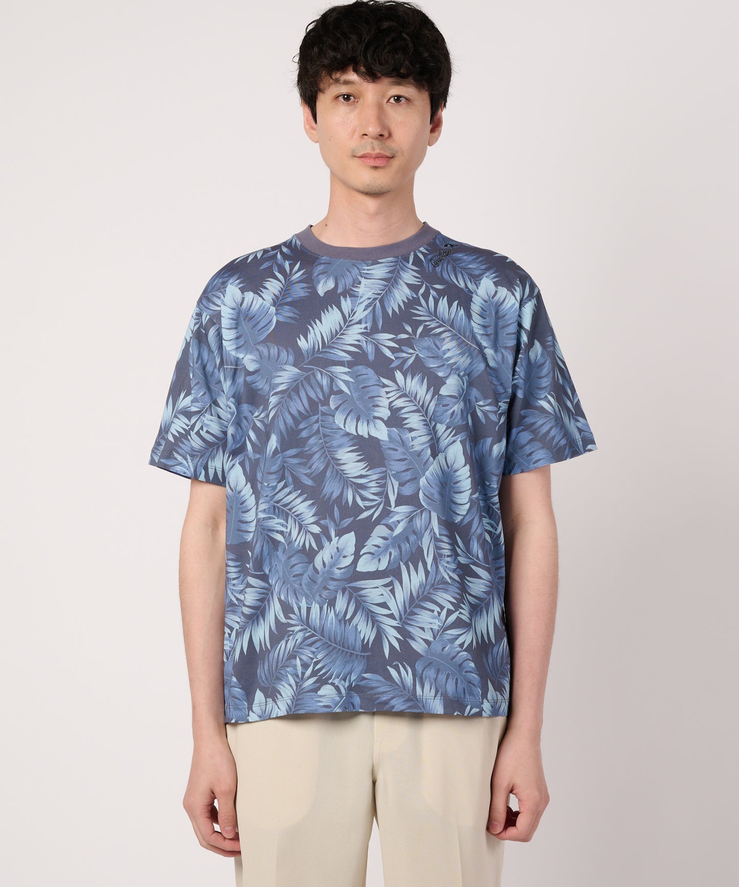 シェア　リゾート柄　Tシャツ
