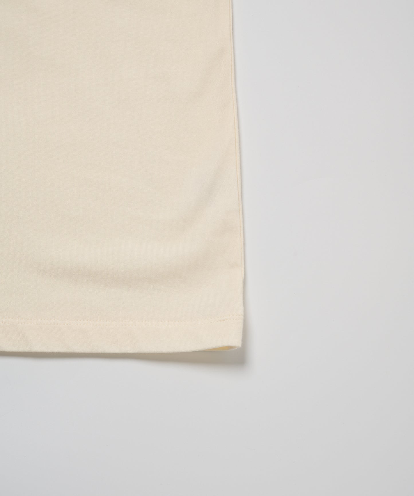 シェア　アソートグラフィック　リンガーTシャツ
