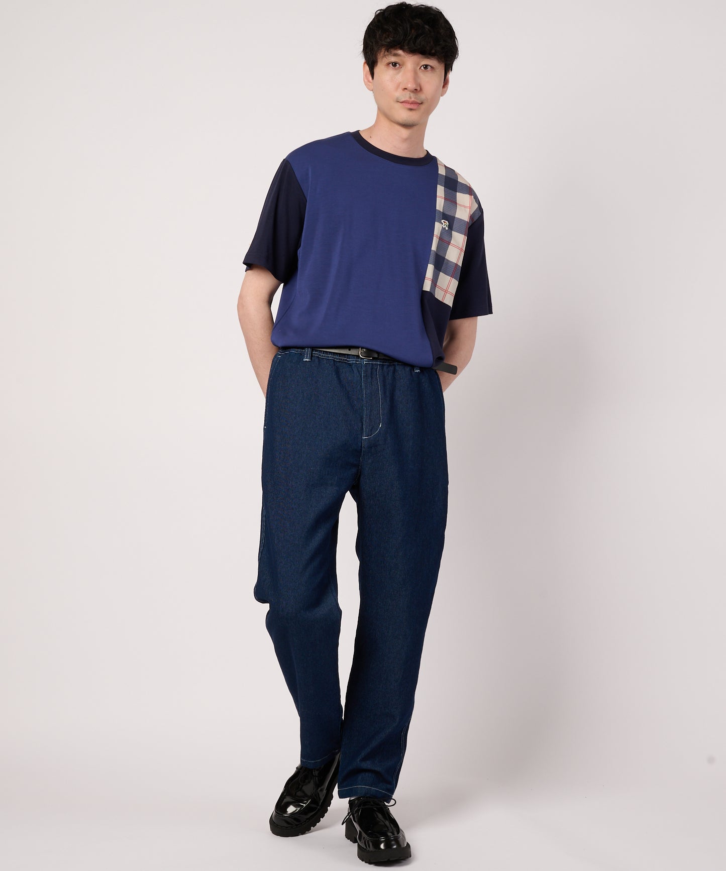 エアーポンチ　カラーブロッキングTシャツ