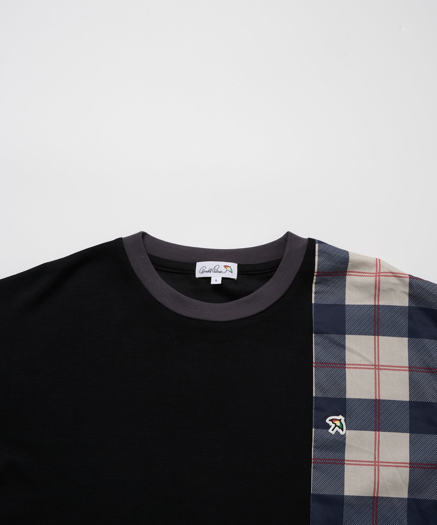 エアーポンチ　カラーブロッキングTシャツ