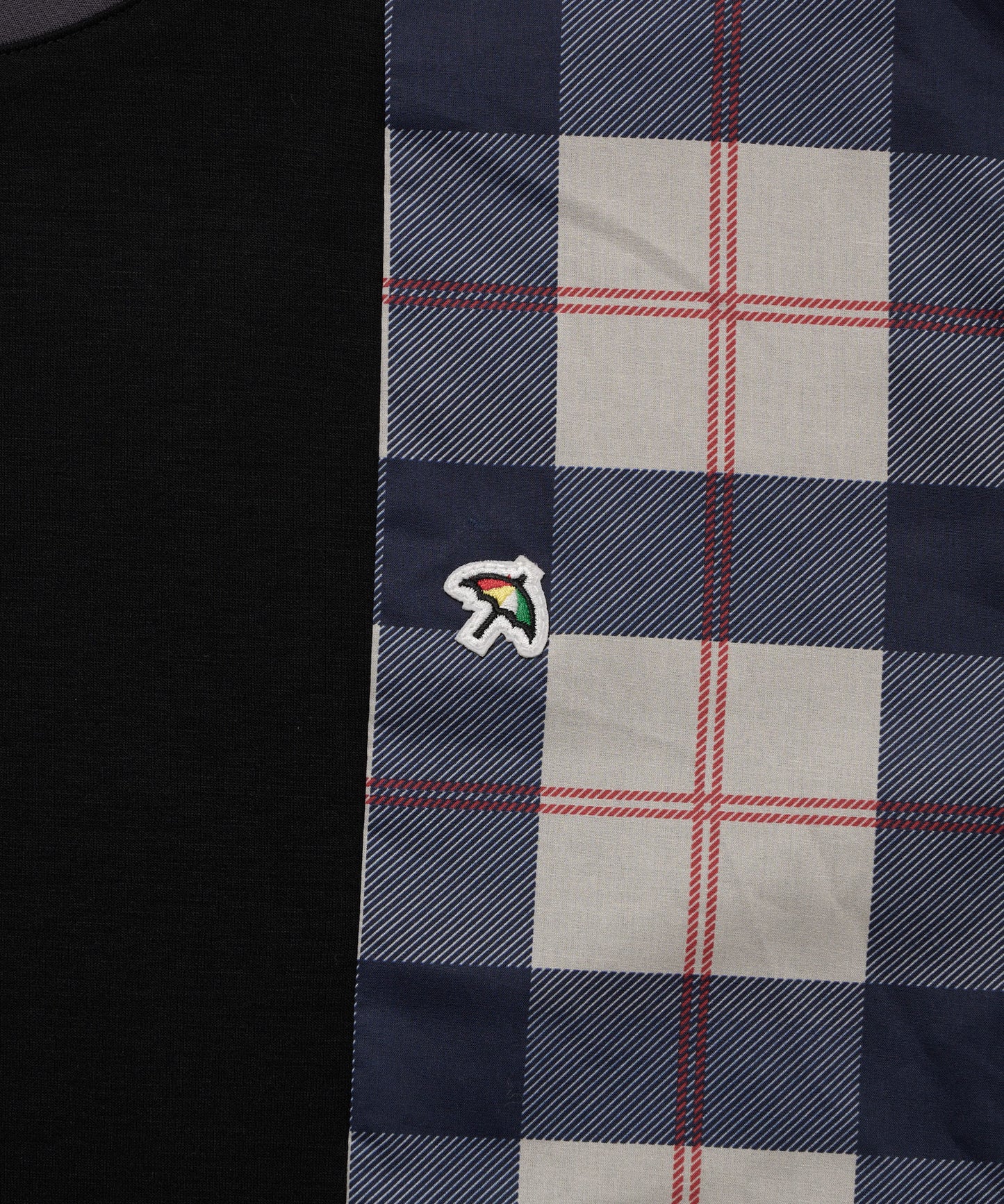 エアーポンチ　カラーブロッキングTシャツ
