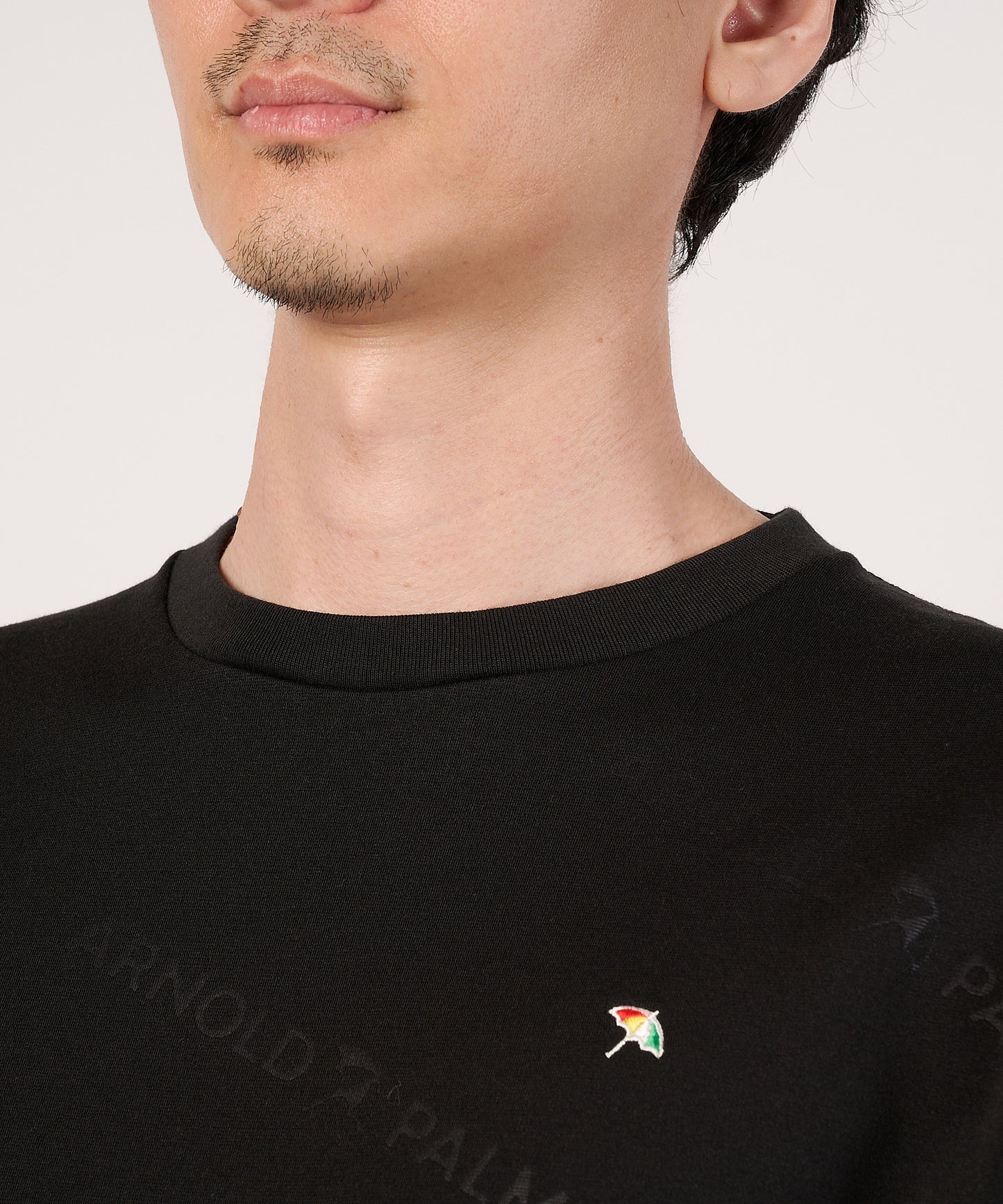 APエンボスロゴTシャツ