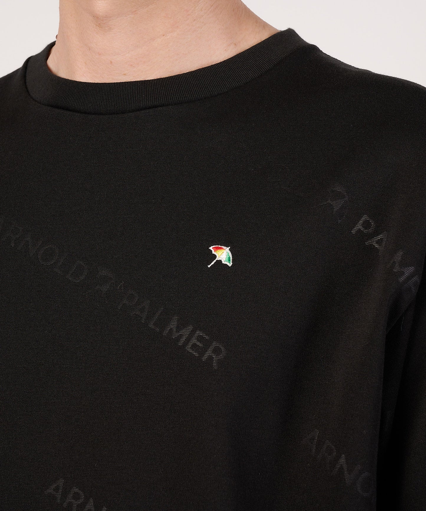 APエンボスロゴTシャツ