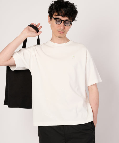 APエンボスロゴTシャツ