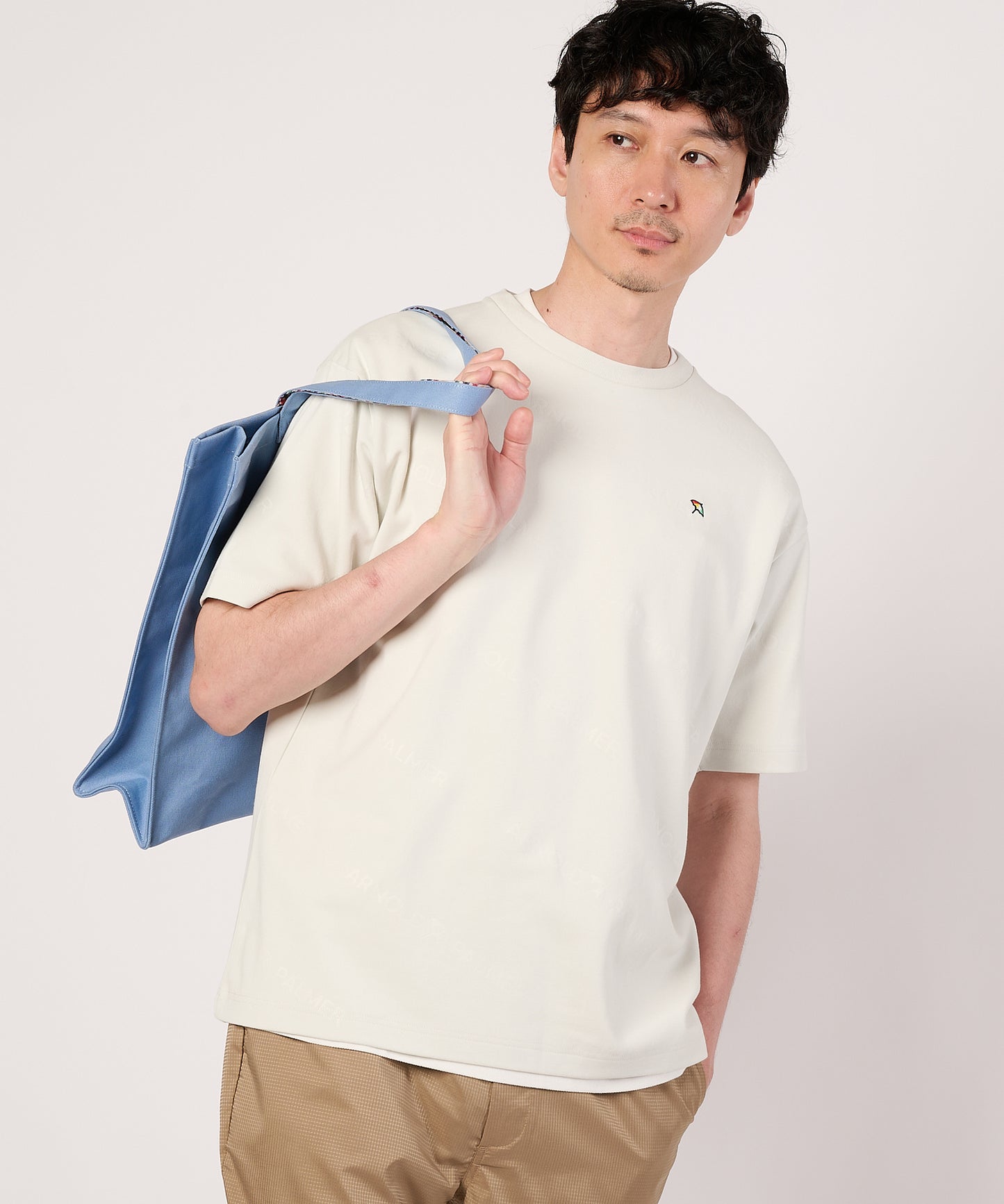 APエンボスロゴTシャツ