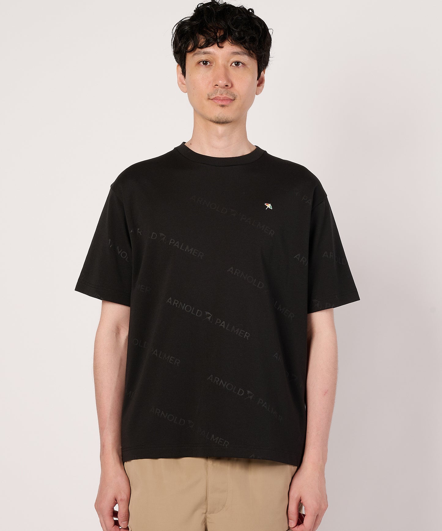 APエンボスロゴTシャツ