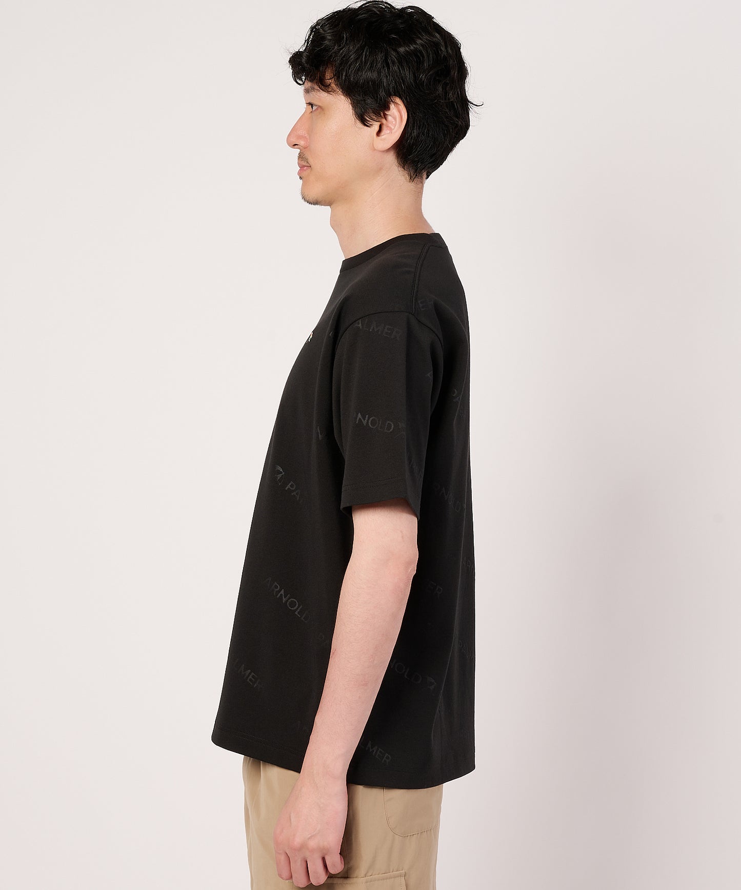 APエンボスロゴTシャツ