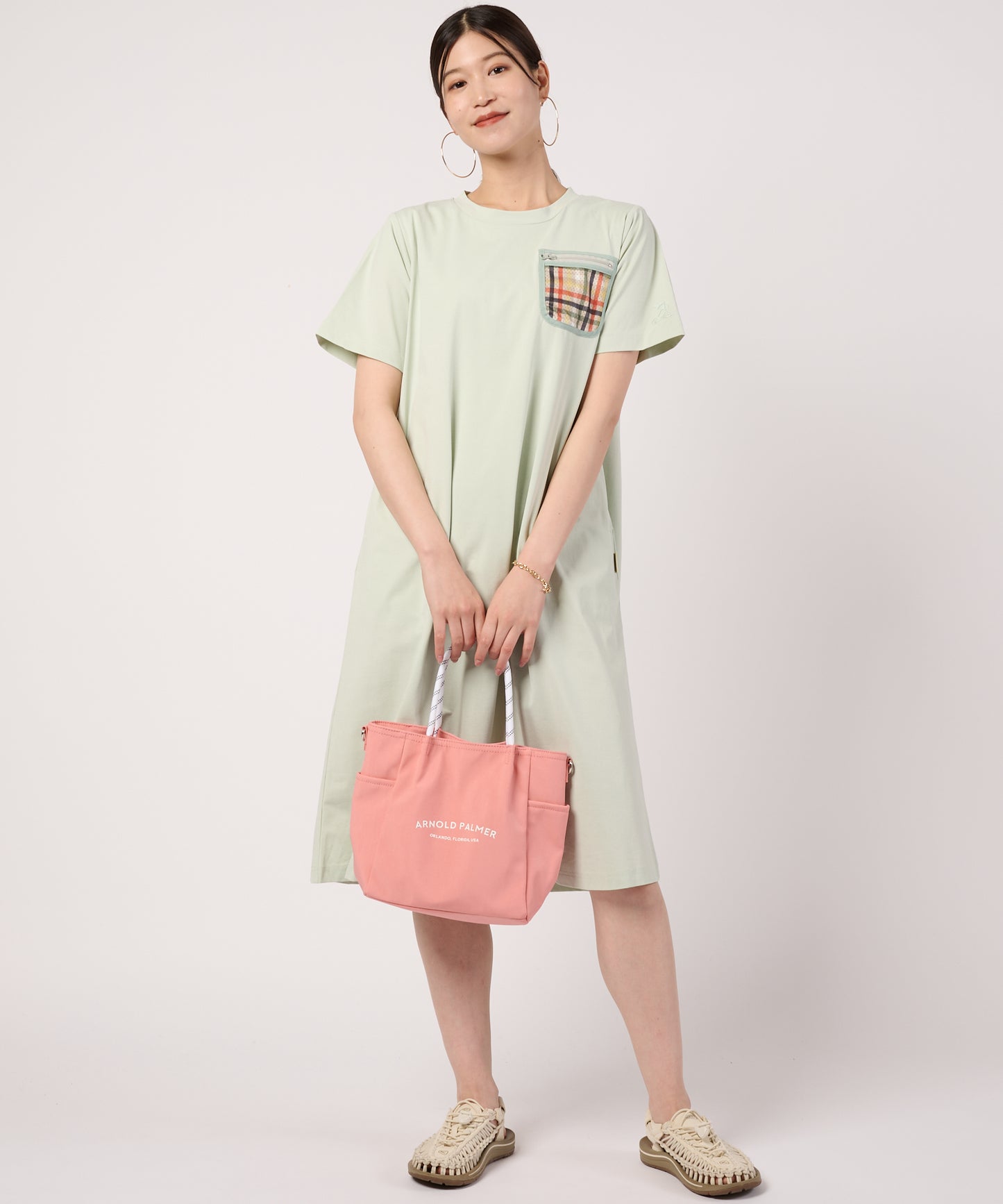 タウン&レジャー　ポケットメッシュTシャツワンピース