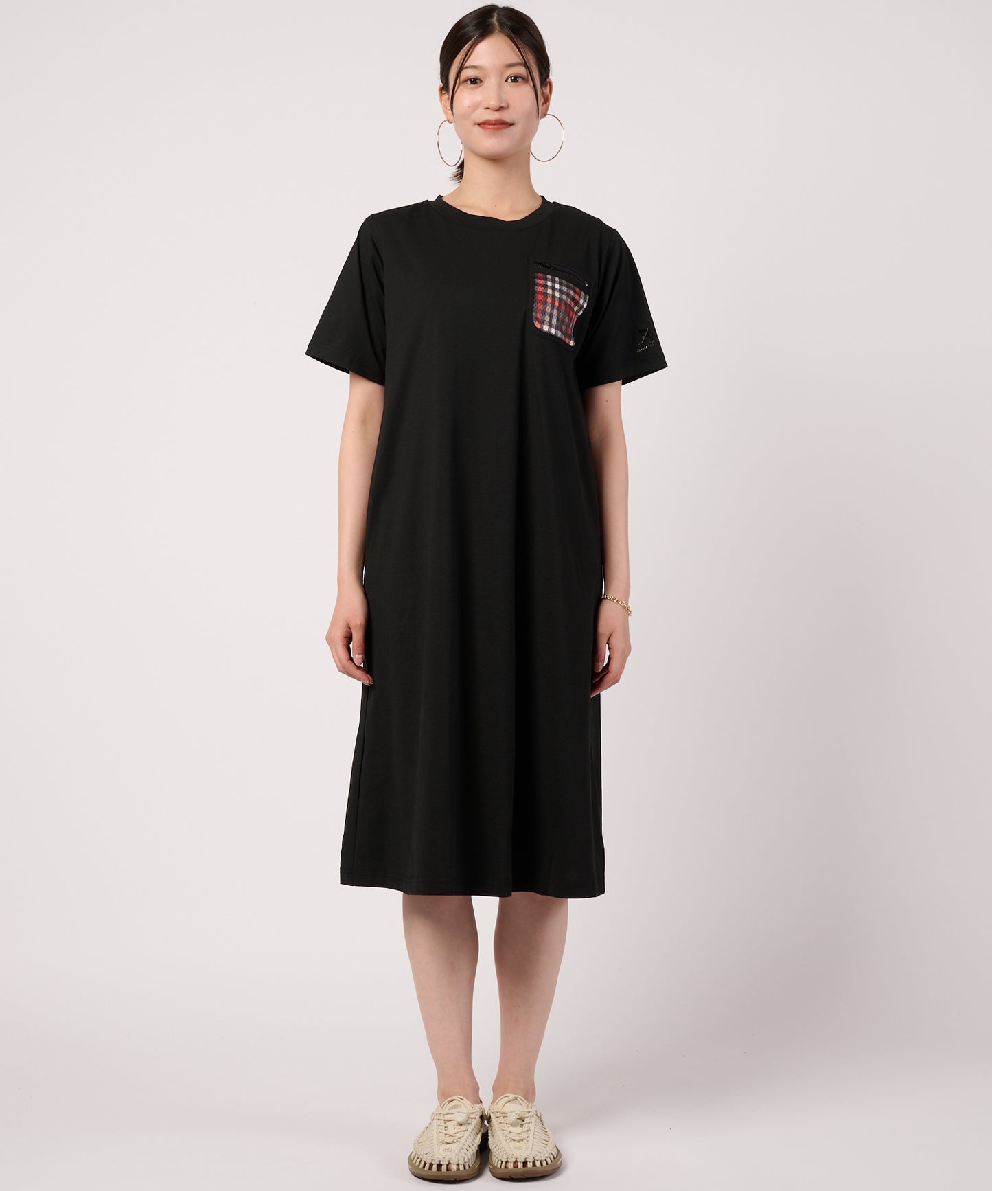 タウン&レジャー　ポケットメッシュTシャツワンピース