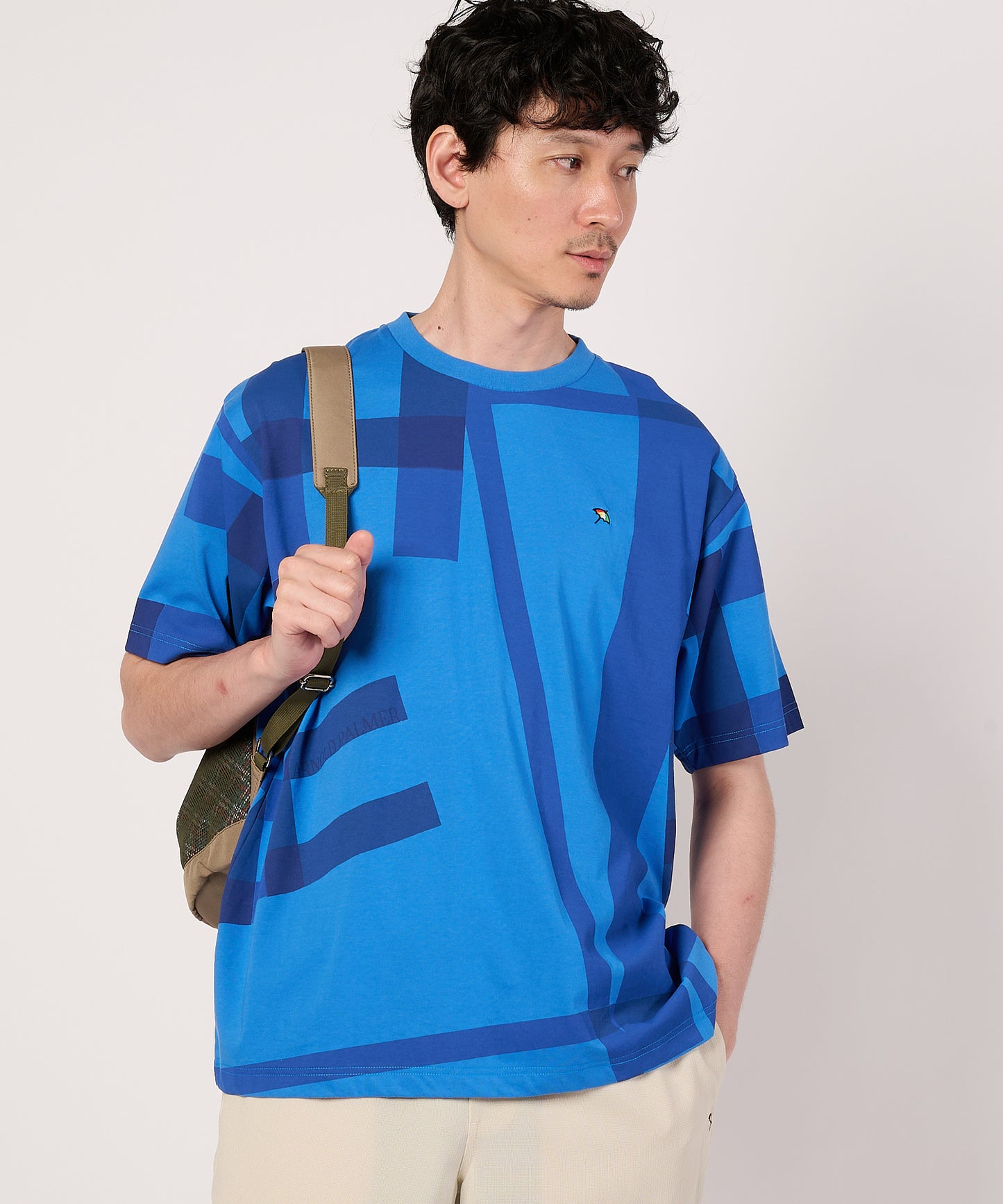 シェア　ランダムチェックTシャツ
