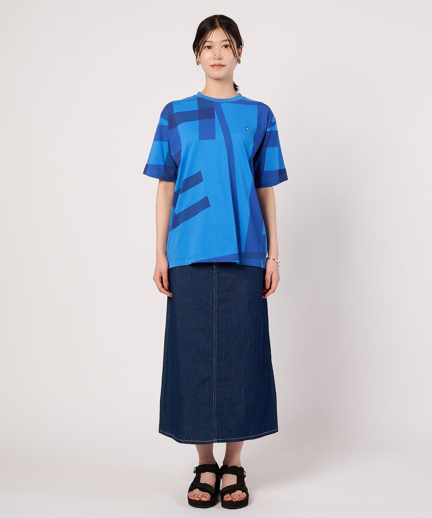 シェア　ランダムチェックTシャツ