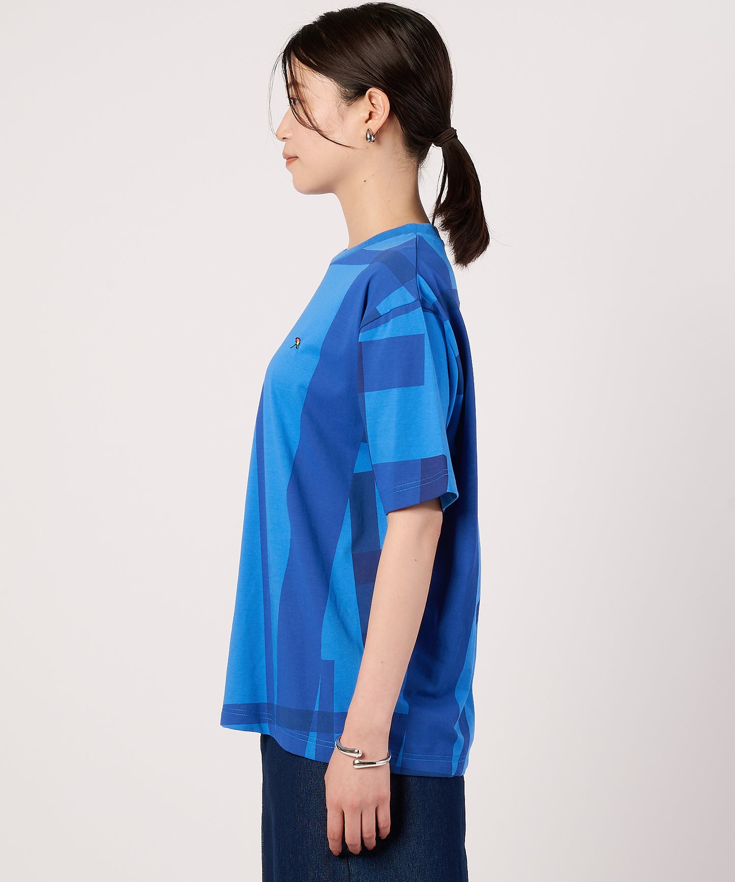 シェア　ランダムチェックTシャツ