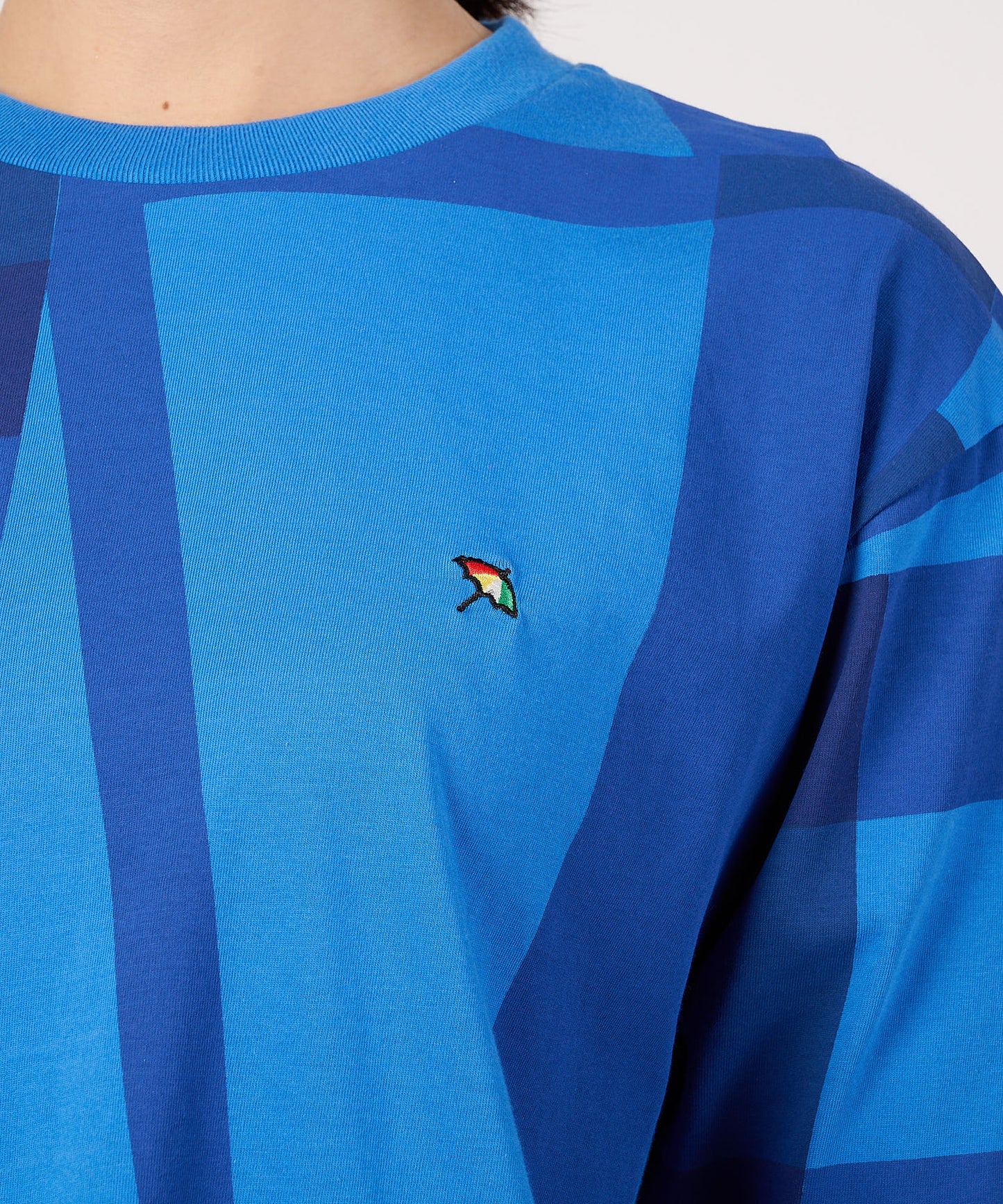 シェア　ランダムチェックTシャツ