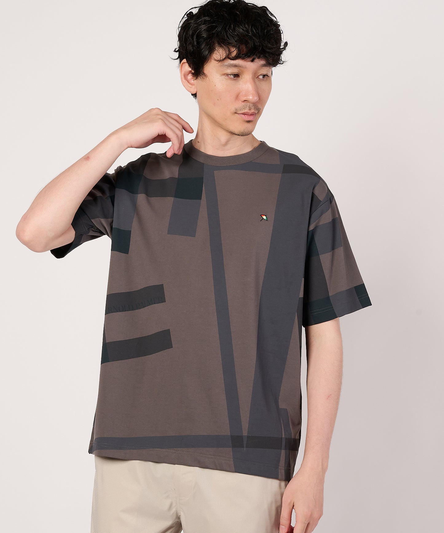 シェア　ランダムチェックTシャツ