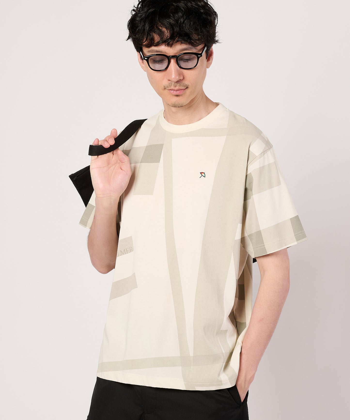 シェア　ランダムチェックTシャツ