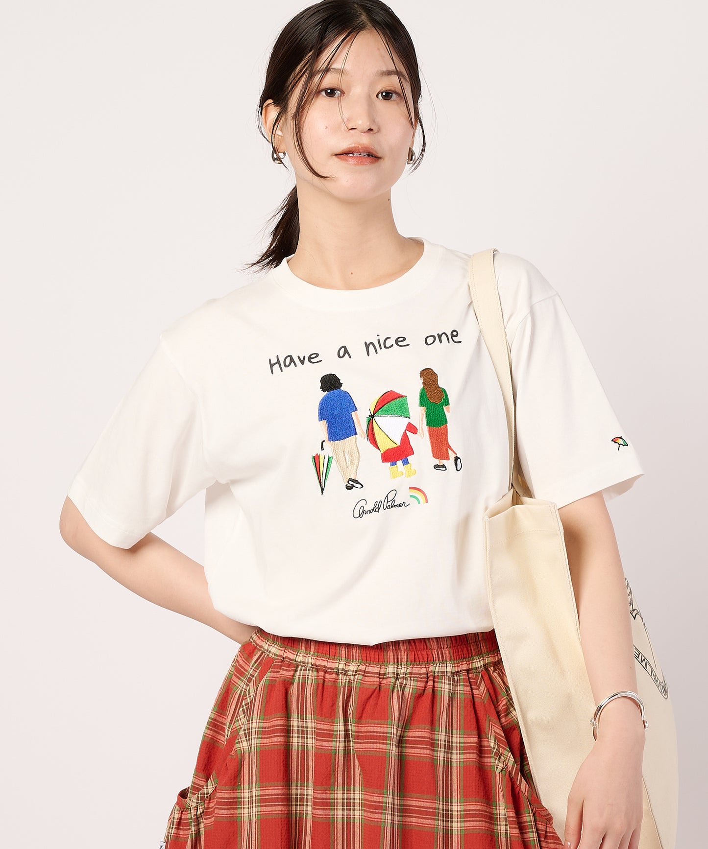 シェア　アート柄グラフィックTシャツ