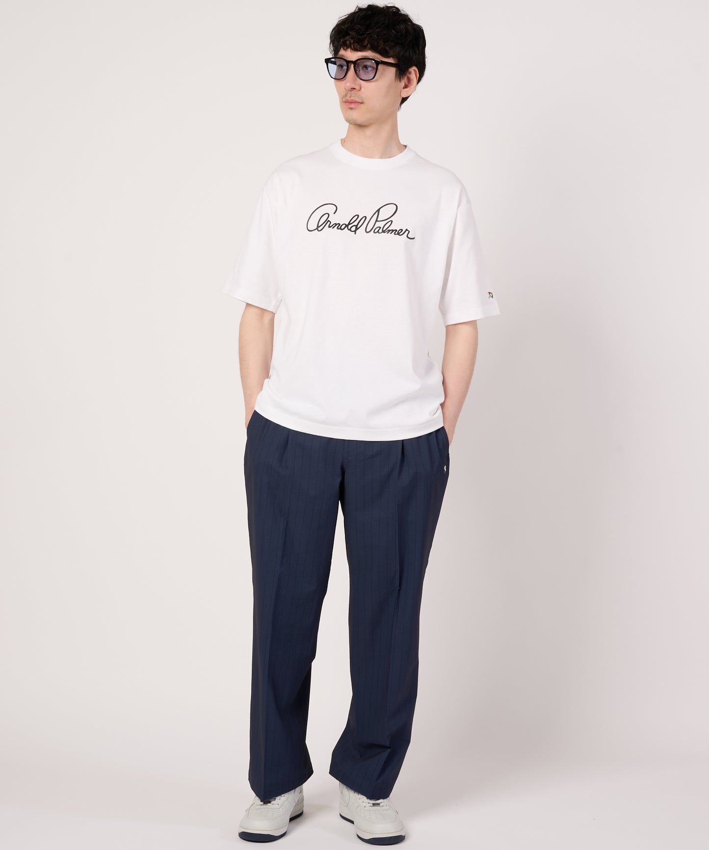 シェア　レガシーロゴTシャツ
