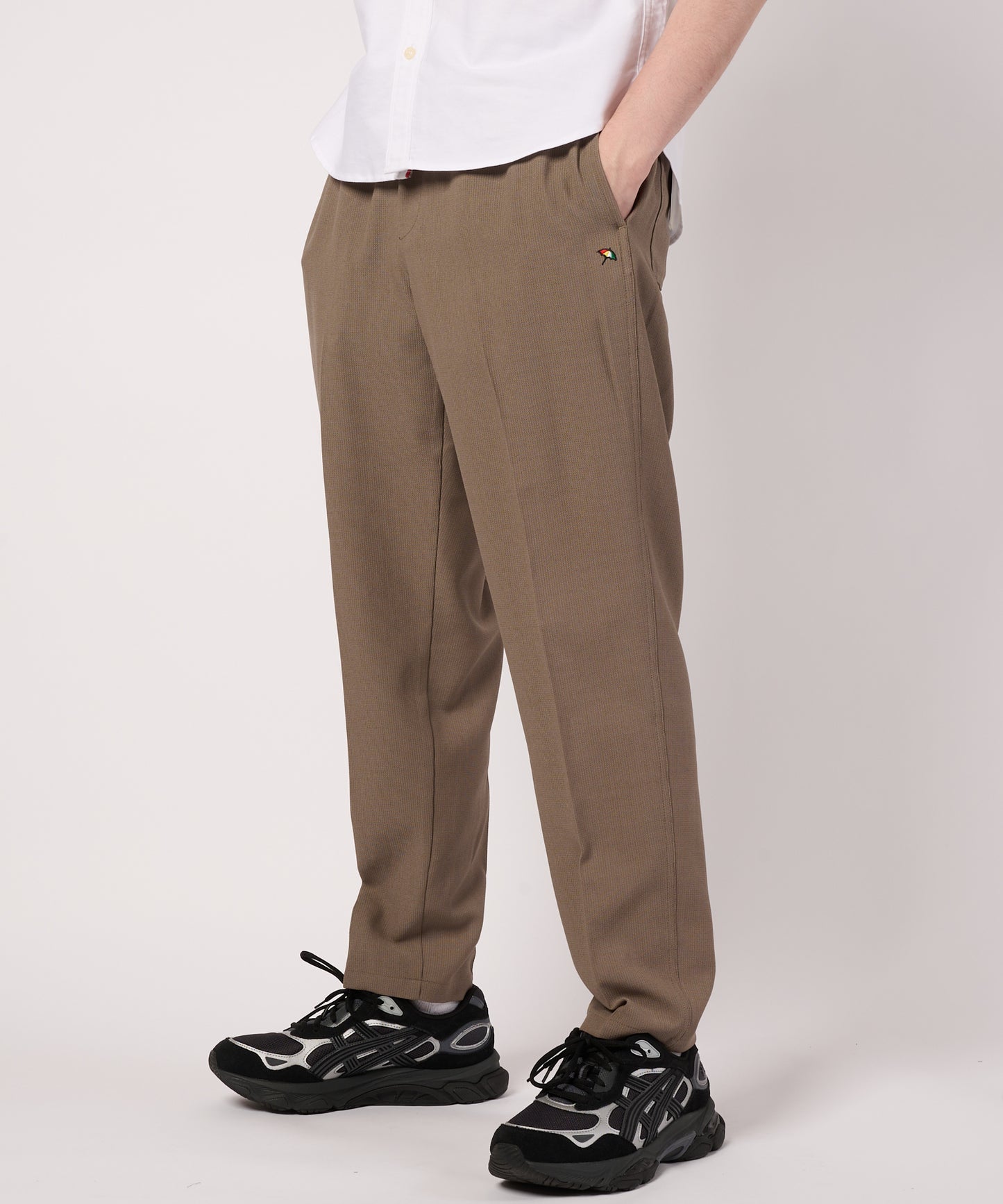 テックリネンストレッチ　シェアパンツ