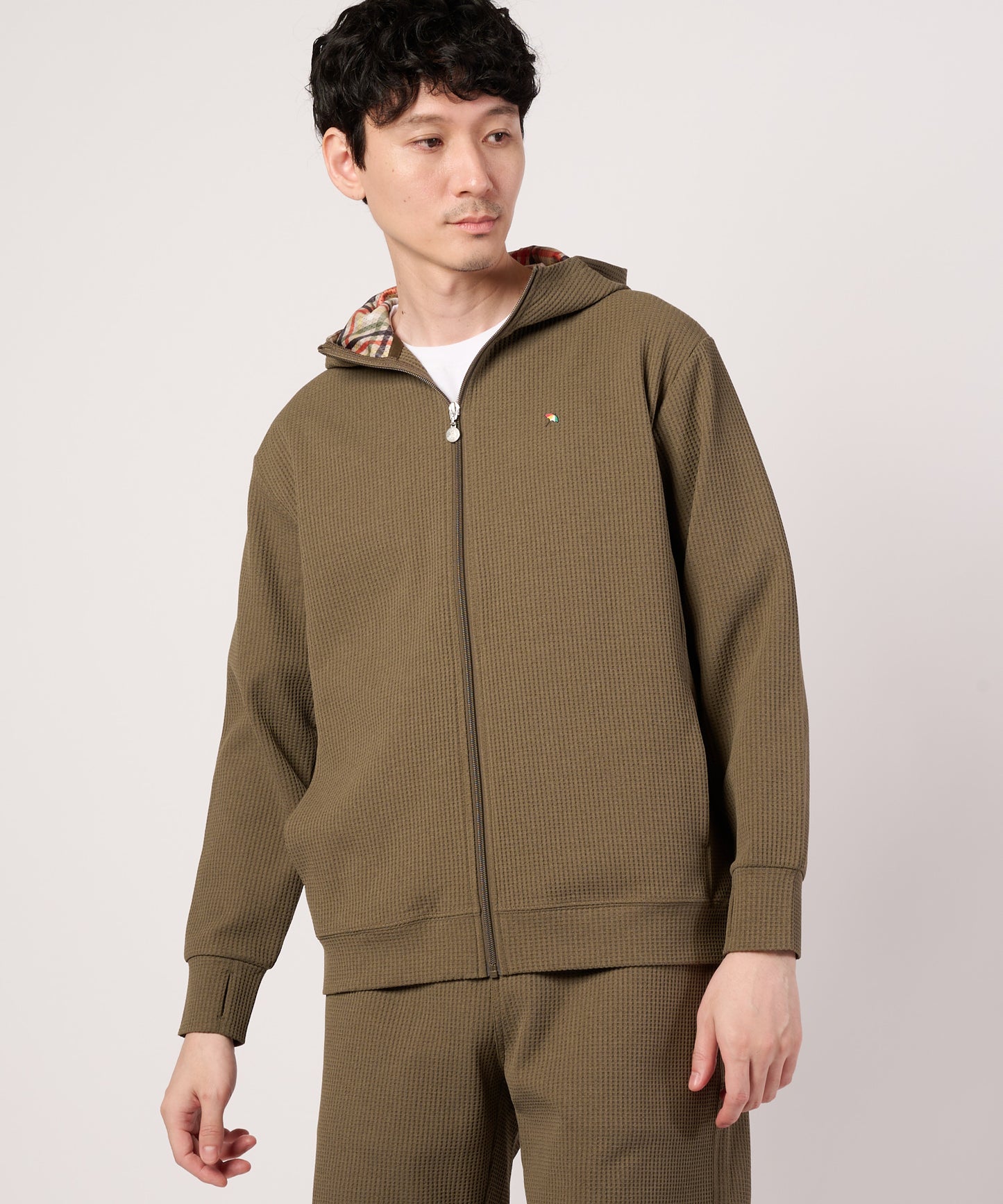 タウン＆レジャー　シェア　フルジップパーカー