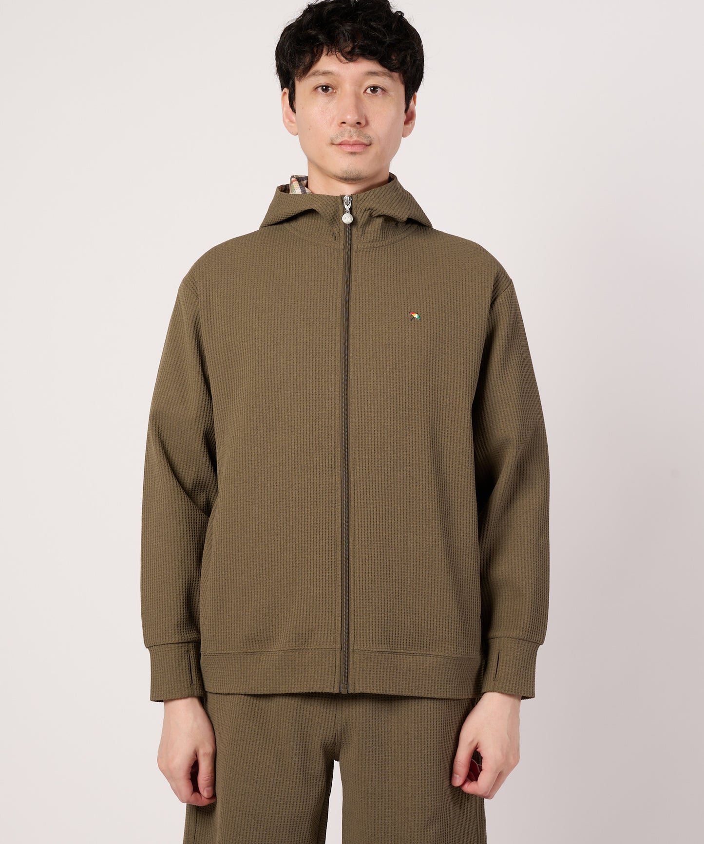 タウン＆レジャー　シェア　フルジップパーカー