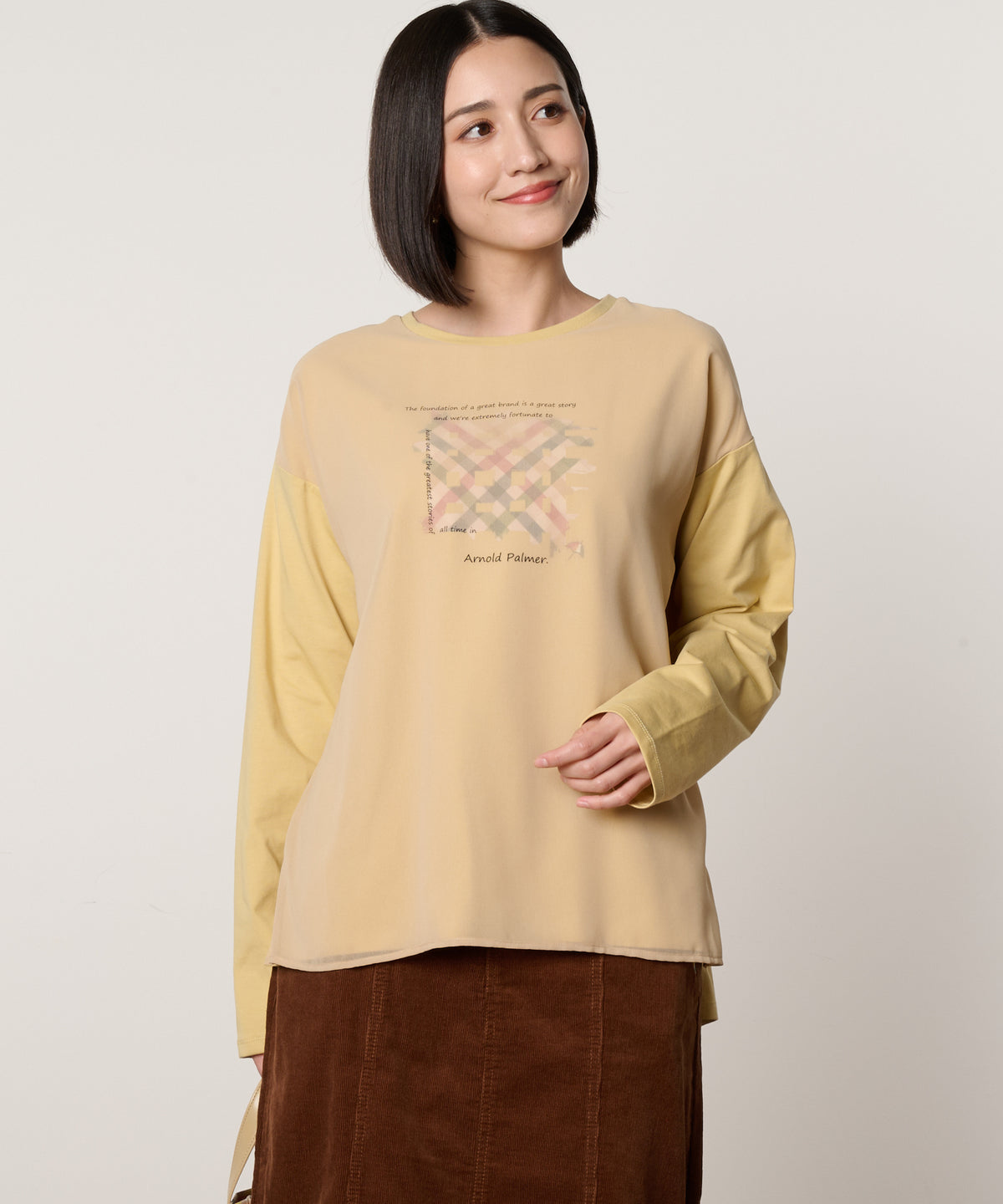 レイヤードグラフィックTシャツ