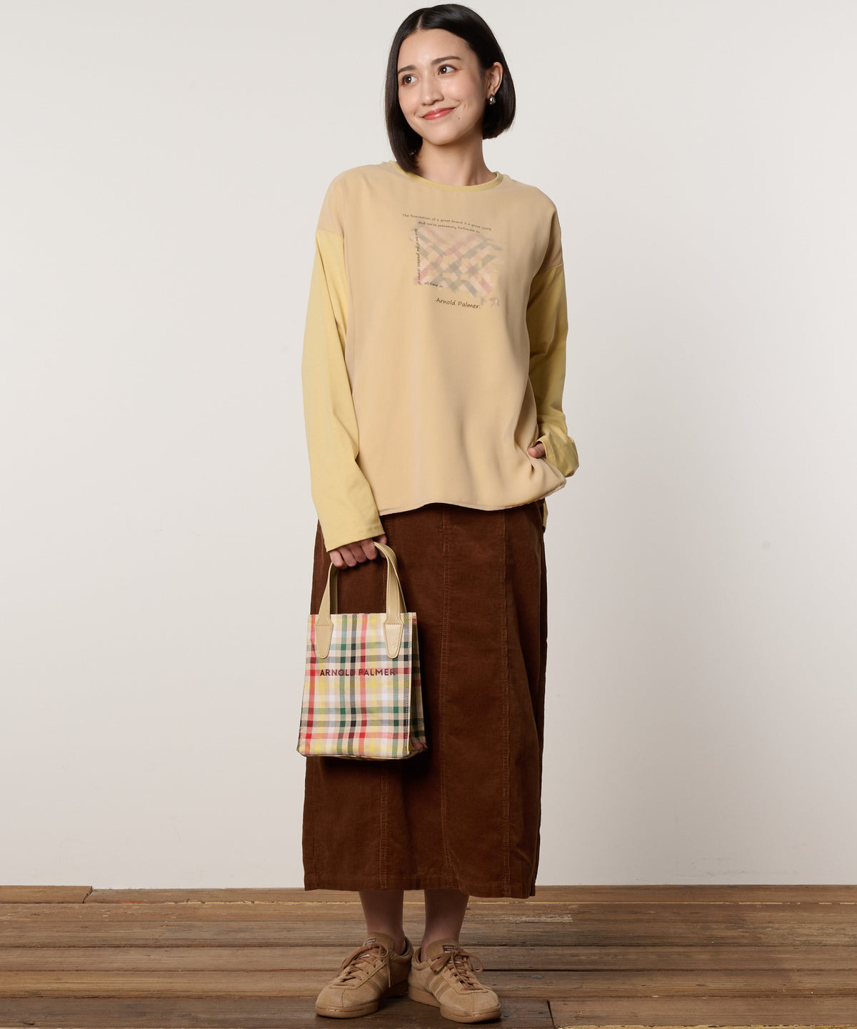 レイヤードグラフィックTシャツ