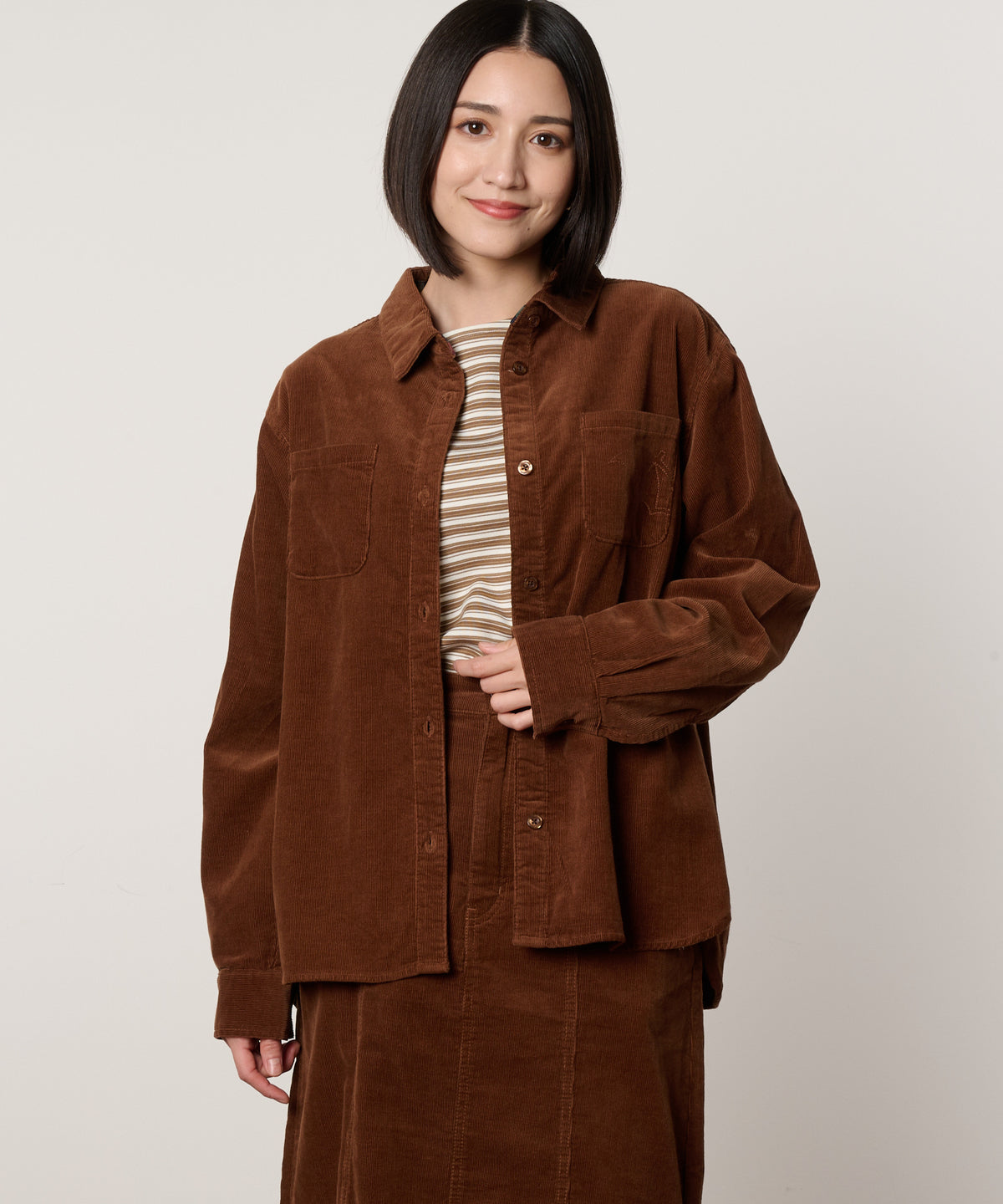 コーデュロイ　リラックス長袖シャツ