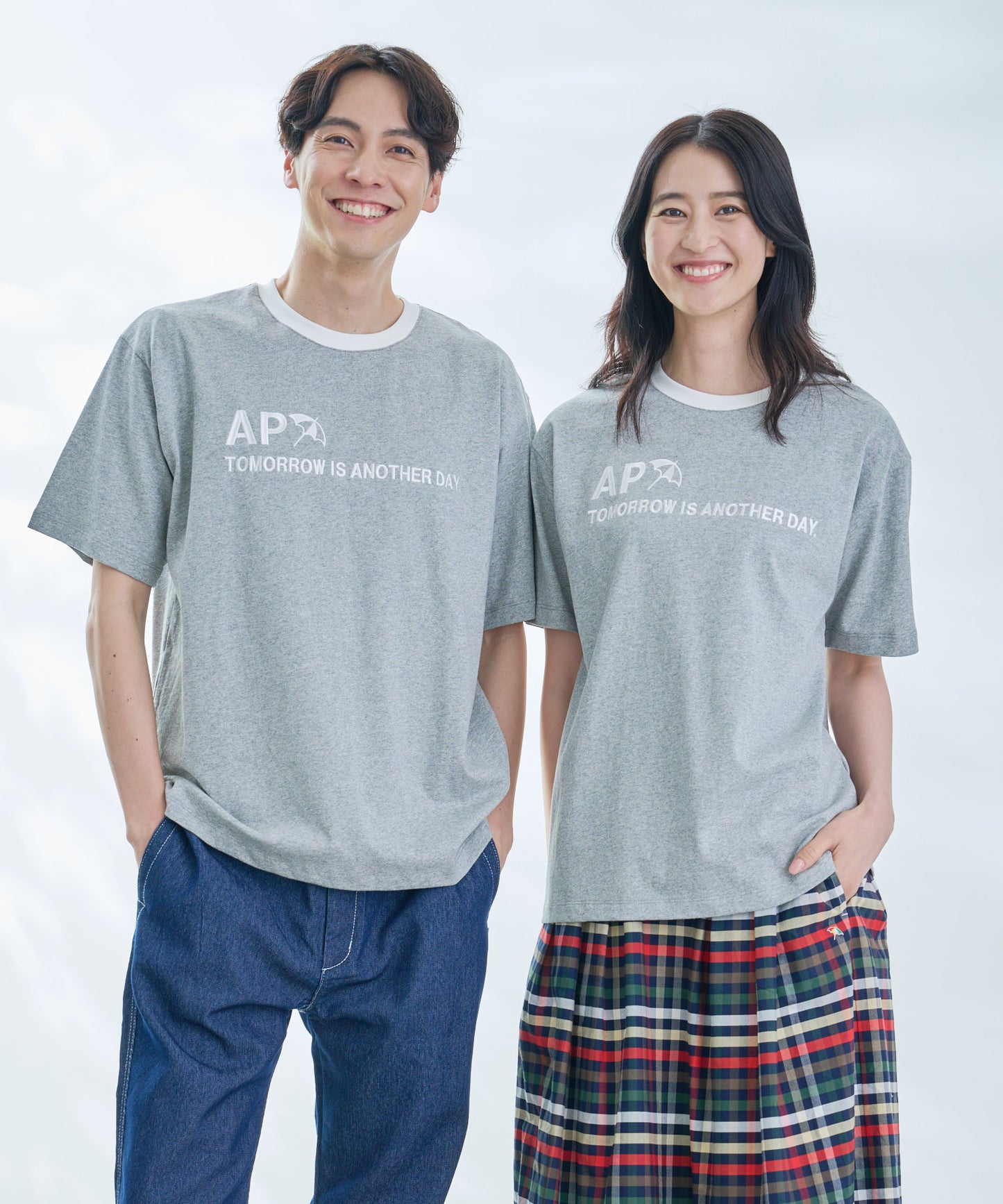 【残り2点】シェア ロゴプリント トリムTシャツ