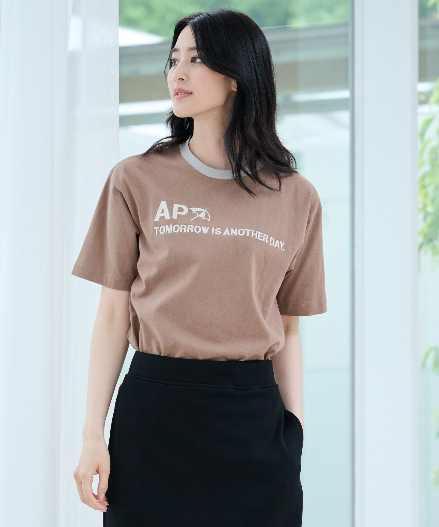 【残り2点】シェア ロゴプリント トリムTシャツ