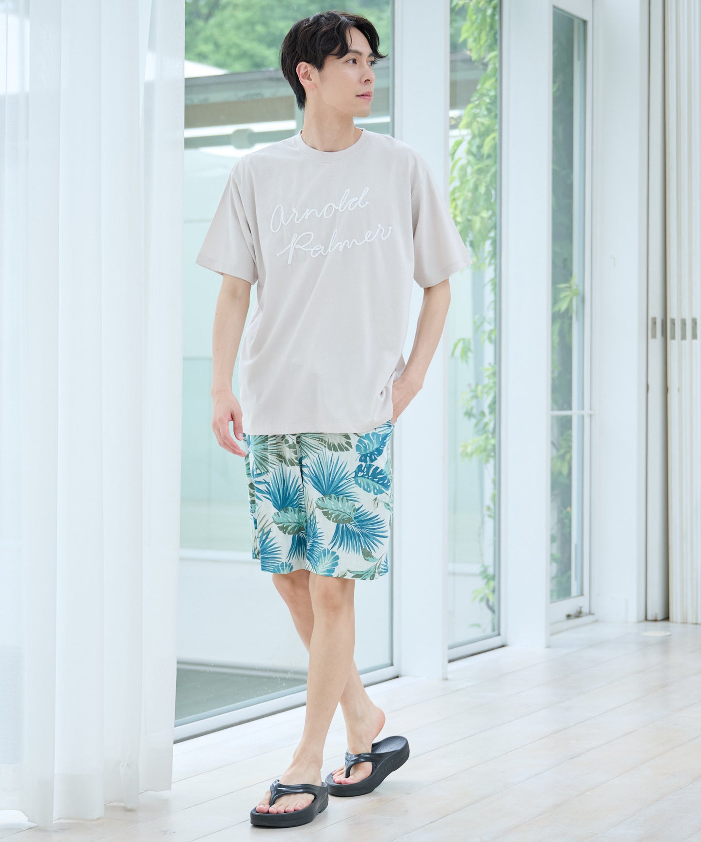 リゾート柄 ショートパンツ