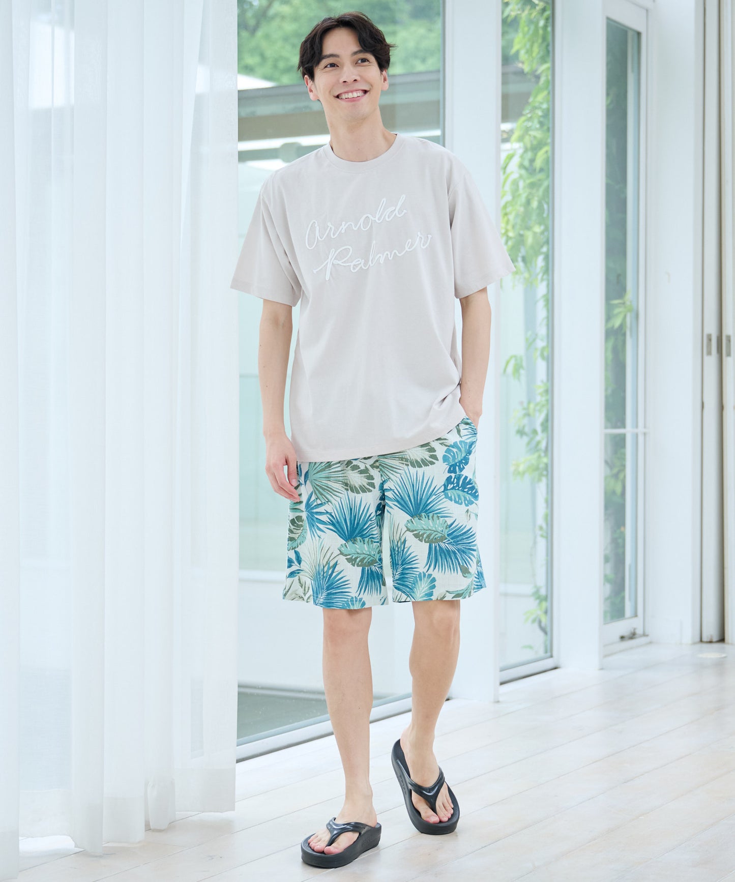 リゾート柄 ショートパンツ