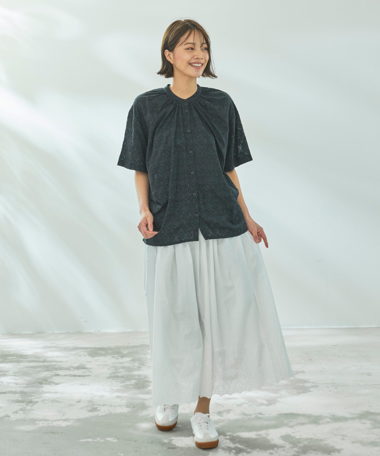 インド綿 裾スカラップ刺繍スカート