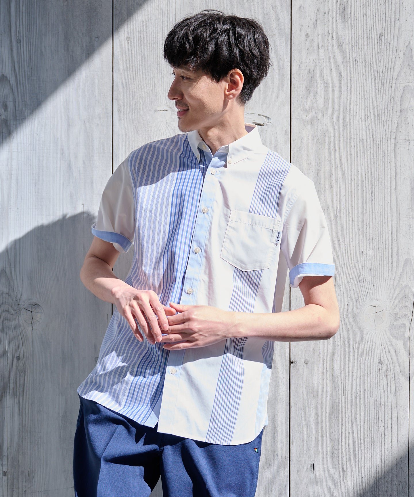 パネルランダムストライプ半袖シャツ