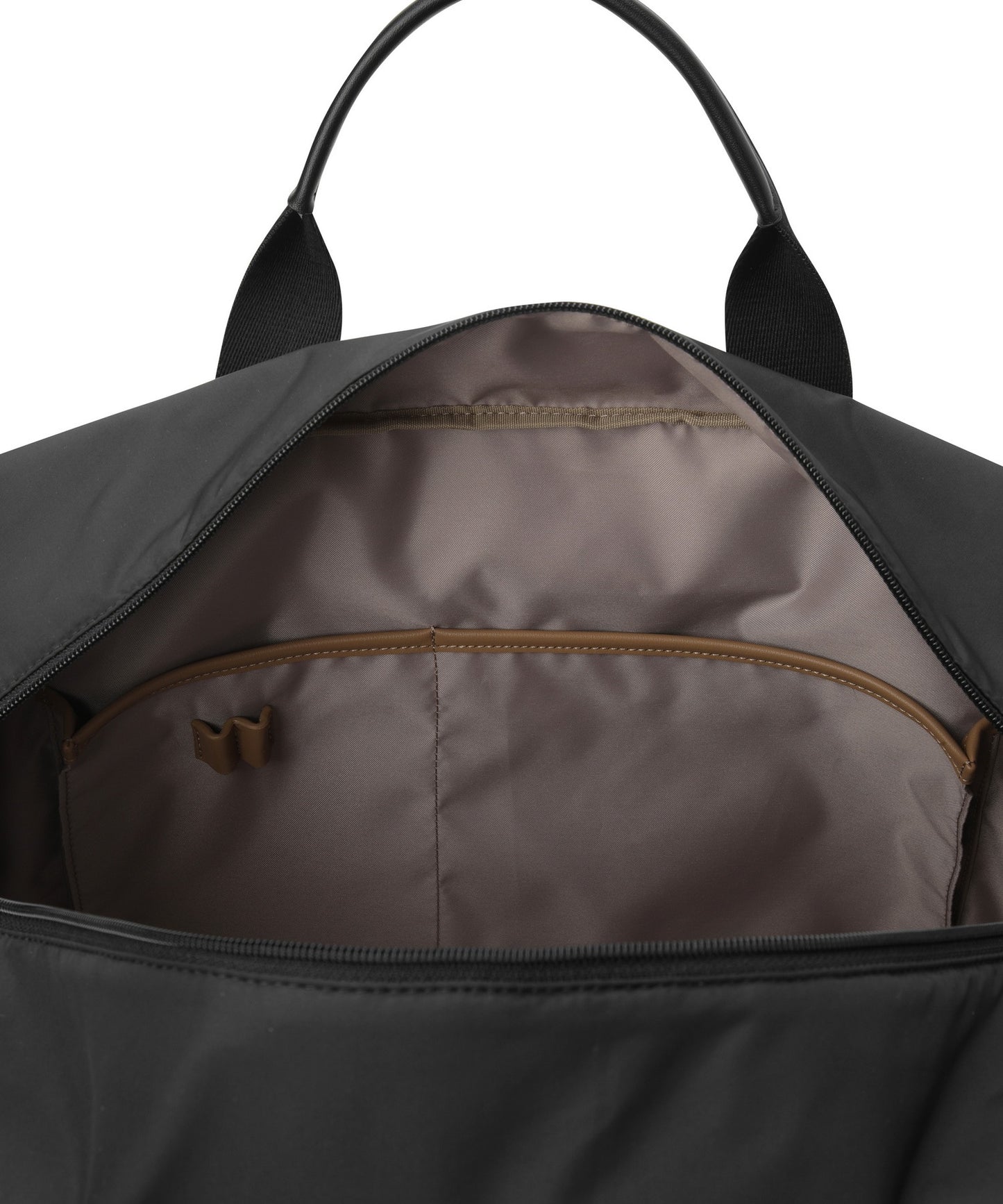 U BWC Essential Boston Bag | BWC エッセンシャル ボストンバッグ