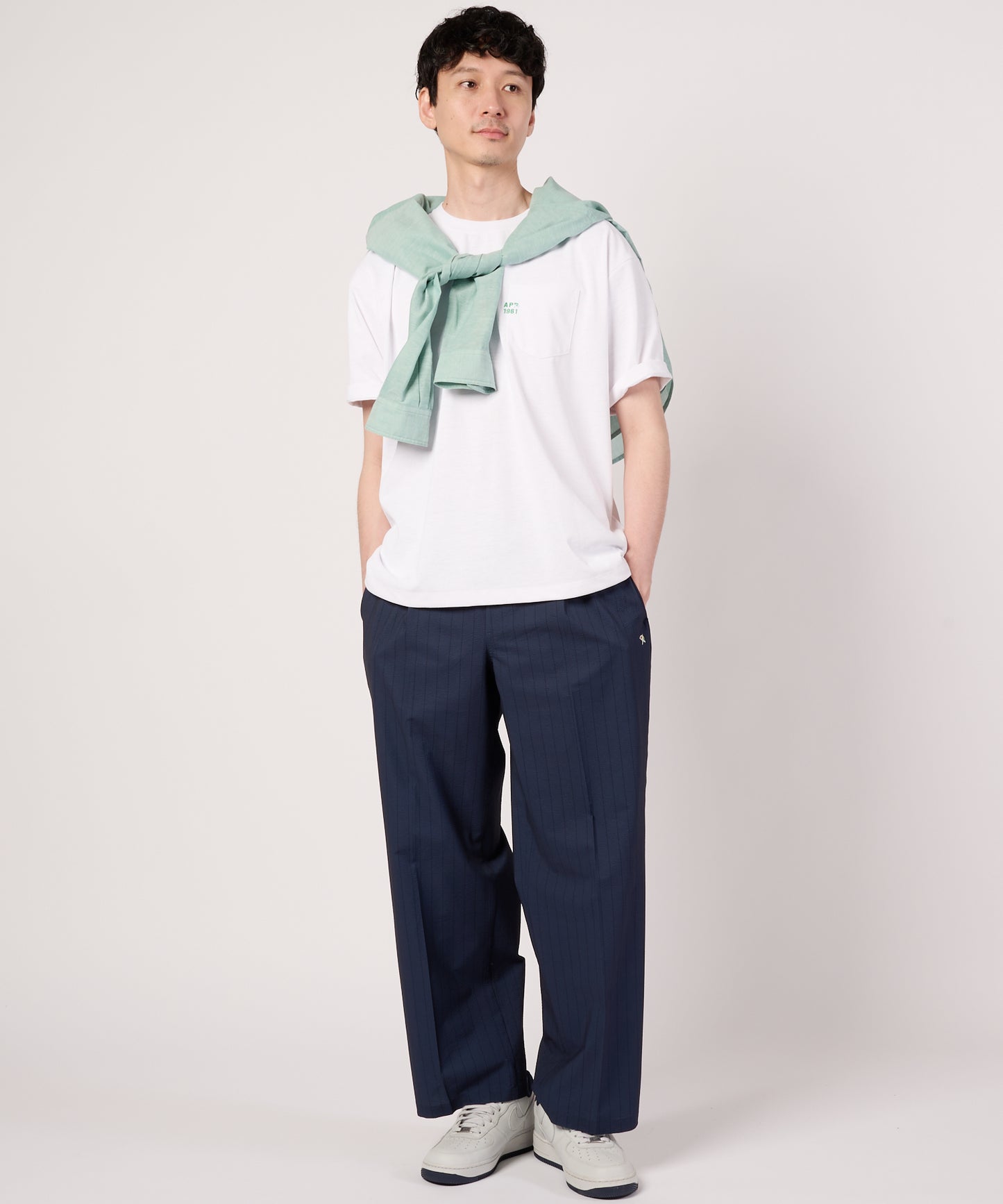 【予約アイテム】シェア　コットンタッチ　ミニマルロゴTシャツ
