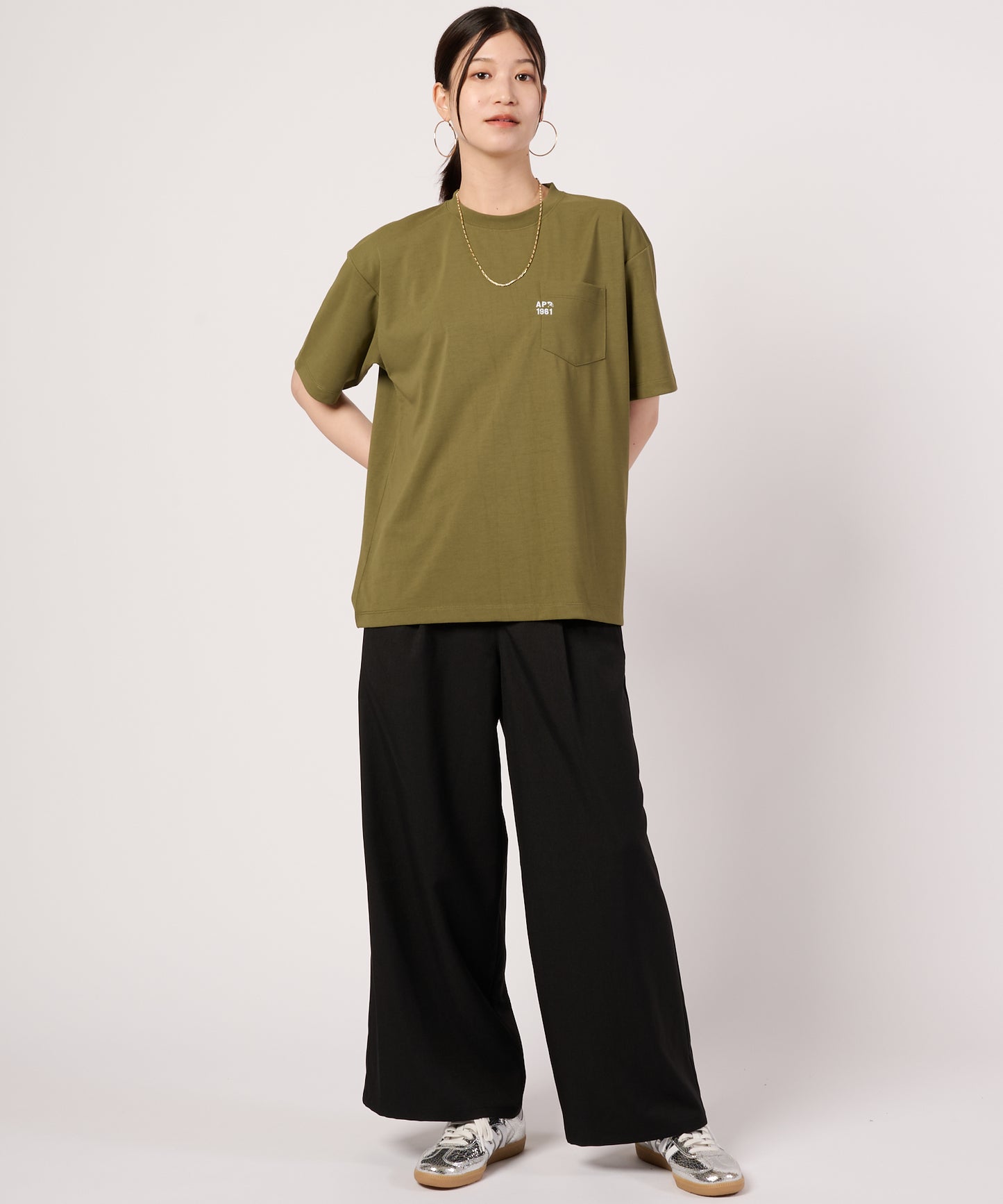 【予約アイテム】シェア　コットンタッチ　ミニマルロゴTシャツ