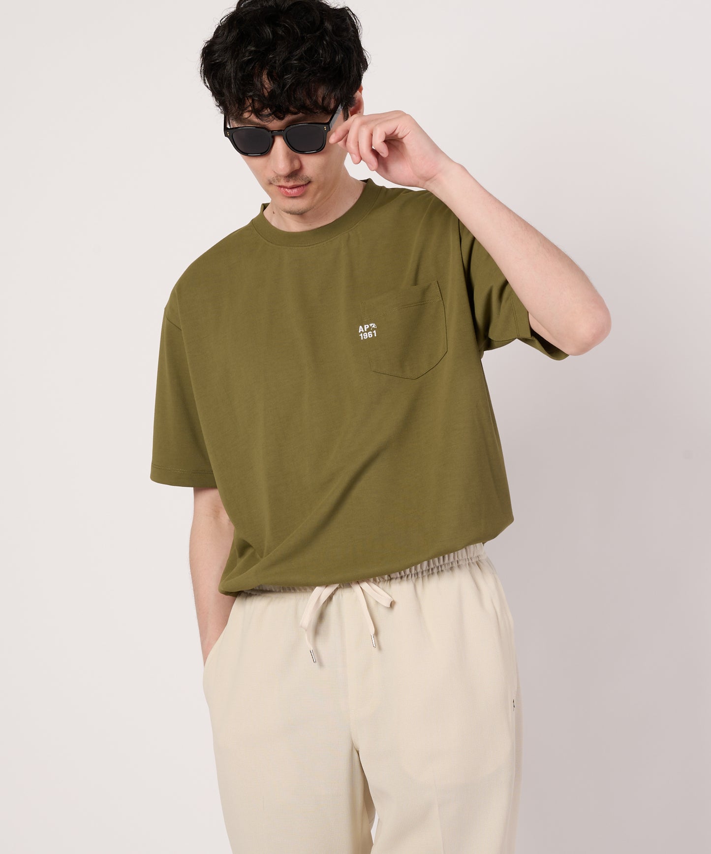 【予約アイテム】シェア　コットンタッチ　ミニマルロゴTシャツ