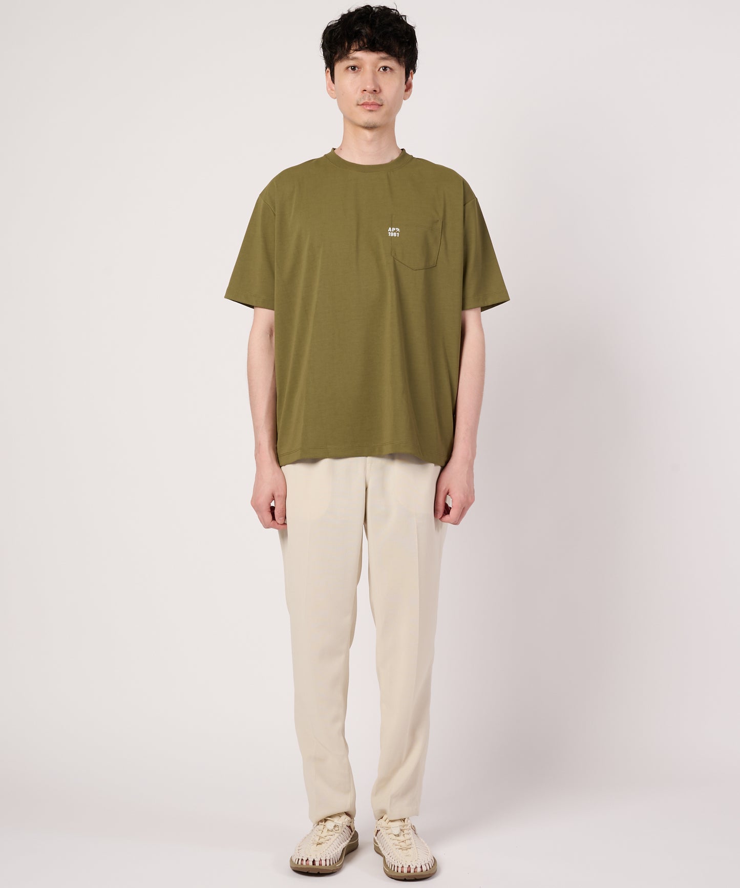 【予約アイテム】シェア　コットンタッチ　ミニマルロゴTシャツ