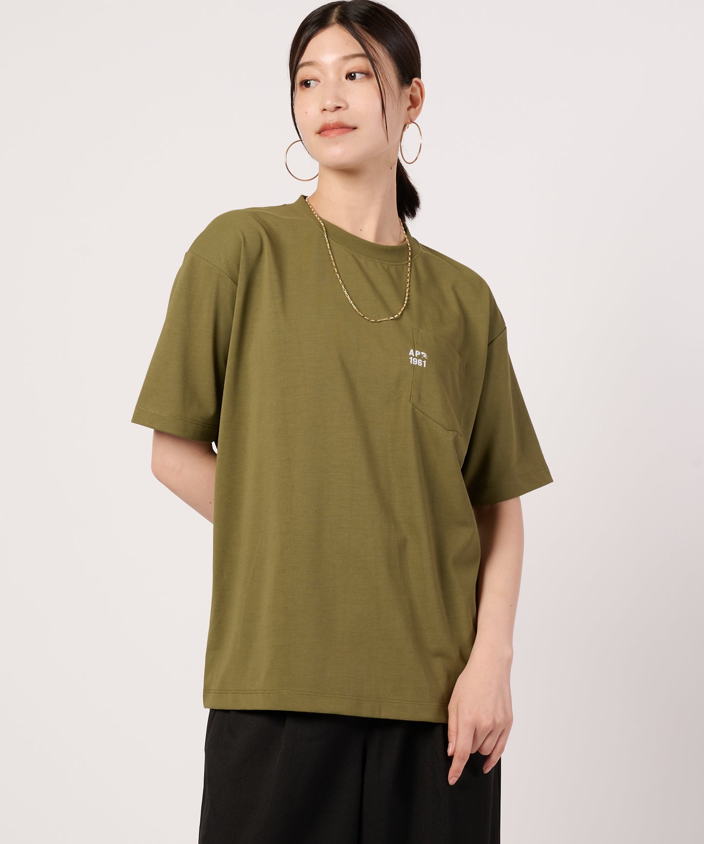 【予約アイテム】シェア　コットンタッチ　ミニマルロゴTシャツ