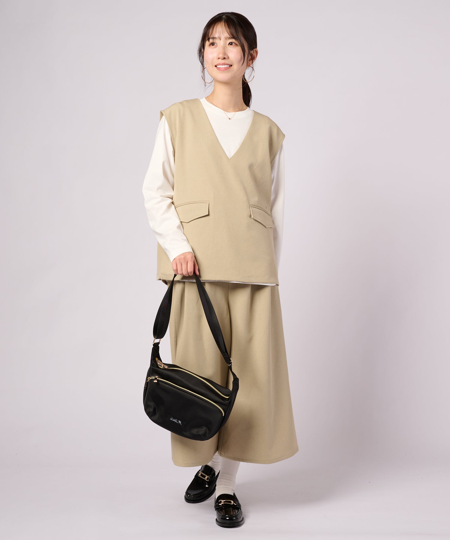 タックワイド クロップドパンツ（その他パンツ/レディース