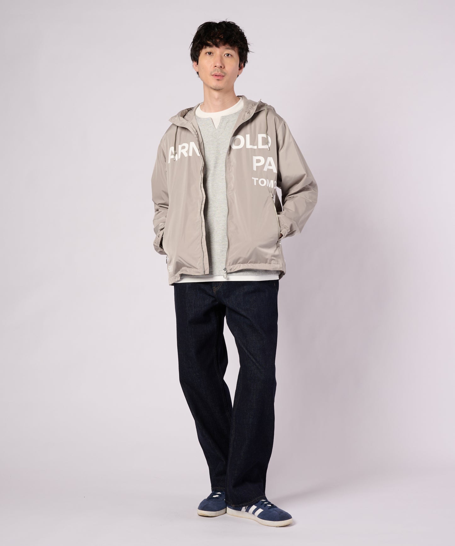 花粉ガード ロゴグラフィック フードパーカー