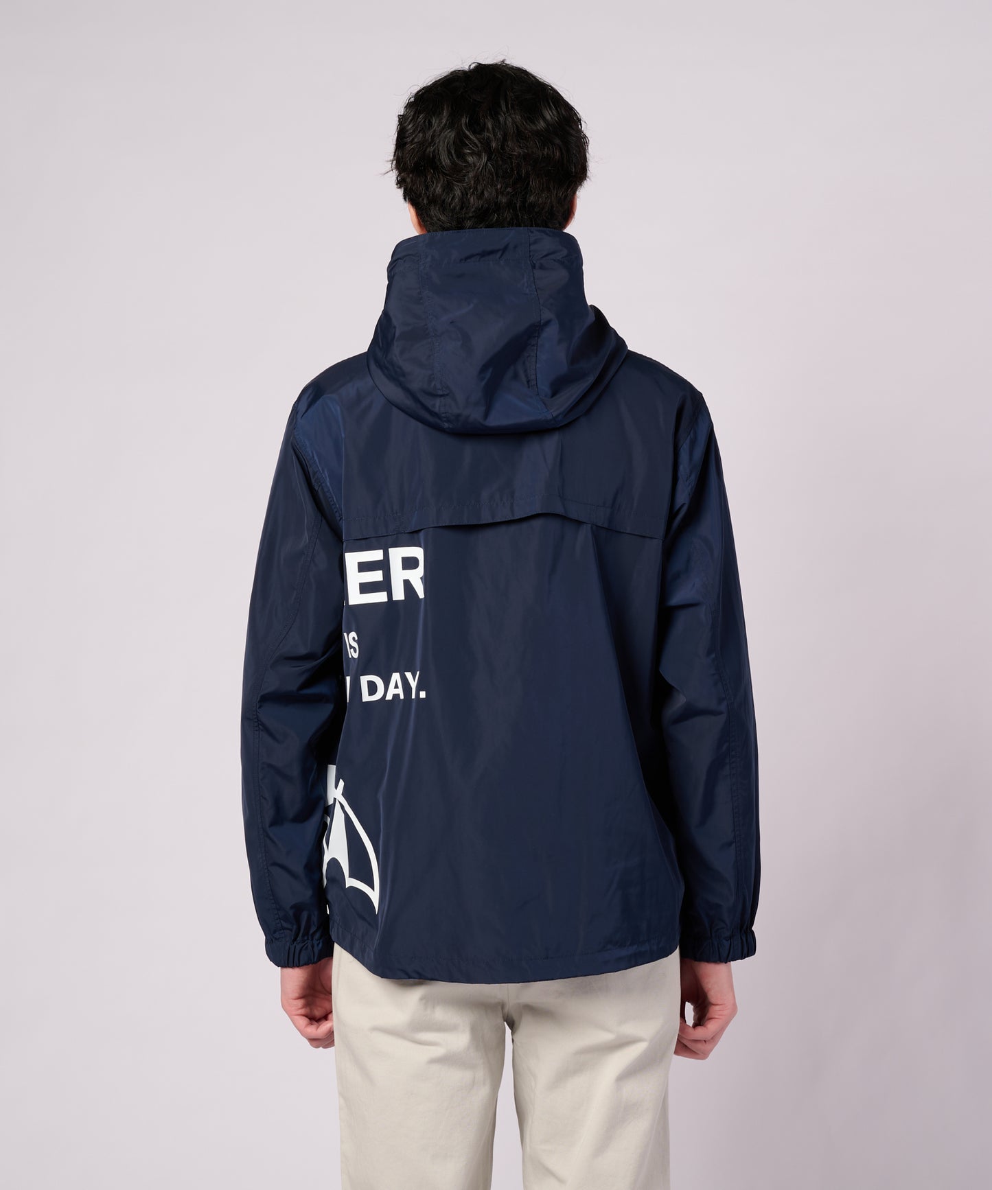 花粉ガード ロゴグラフィック フードパーカー