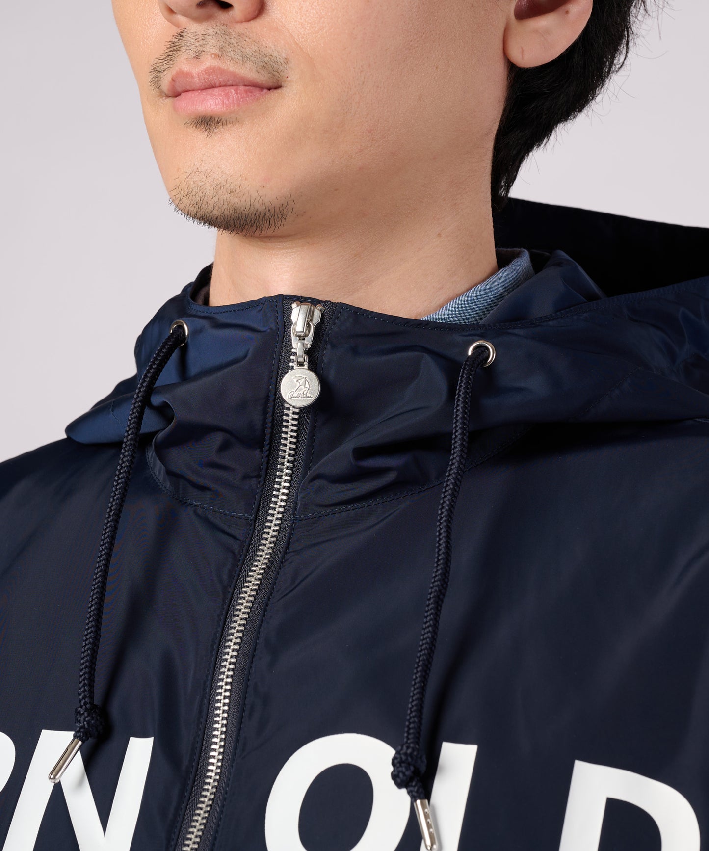 花粉ガード ロゴグラフィック フードパーカー